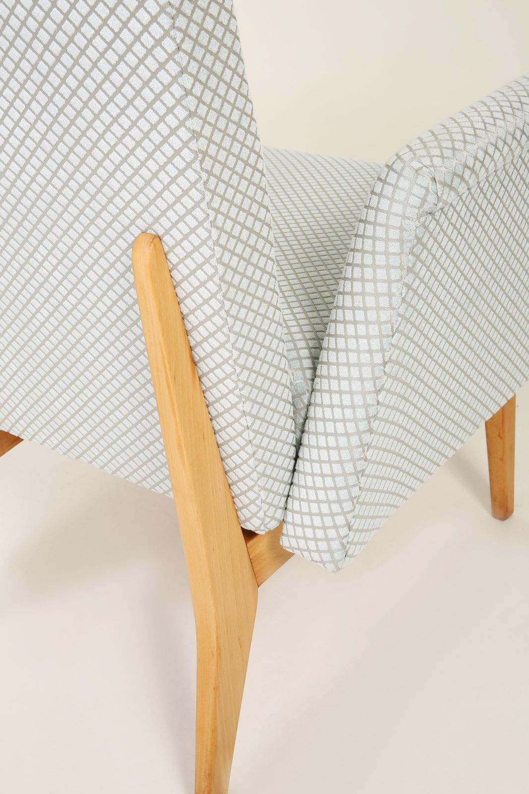 Meubels Mid Century Modern Fauteuil In Babyblauw Velvet, Ca. Jaren 1960 photo