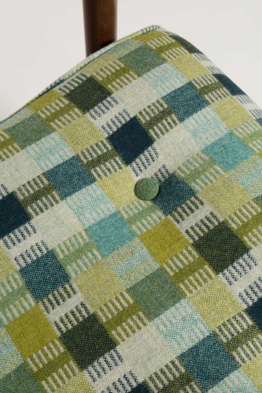 Mid Century Green Wool Armchair, Gfm 142, Edmund Homa, Europe, 1960s photo vinterior