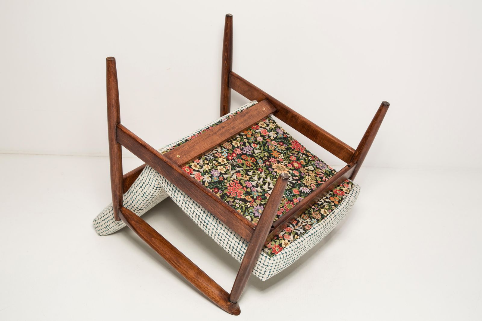 photo buy Mid Century White And Aqua Vintage Gfm 64 Armchair, Edmund Homa, Europe, 1960s