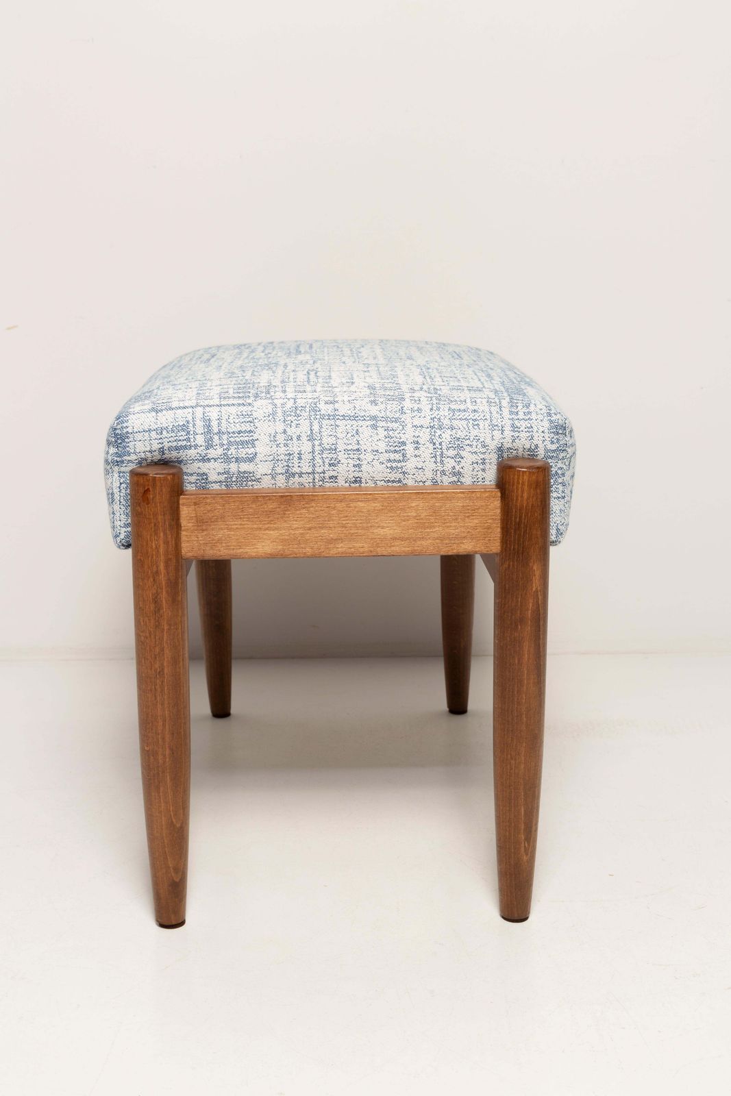 Midcentury Vintage White And Blue Linen Stool, Edmund Homa, Europe, 1960s photo vintage