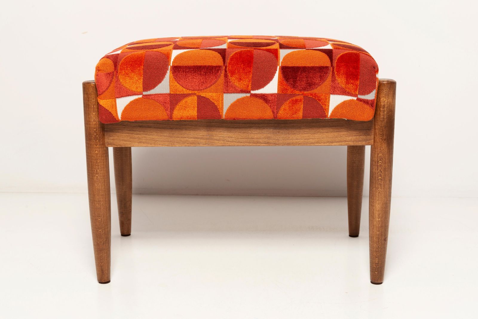 photo furniture Pair Of Midcentury Red And Orange Vintage Stools, Edmund Homa, 1960s