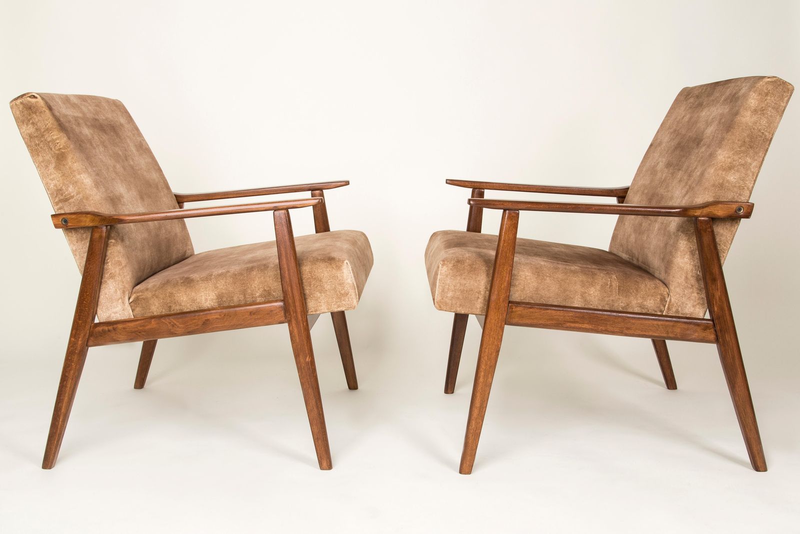 20th Century Pair Of Lion Beige Dante Armchairs, 1960s photo for sale