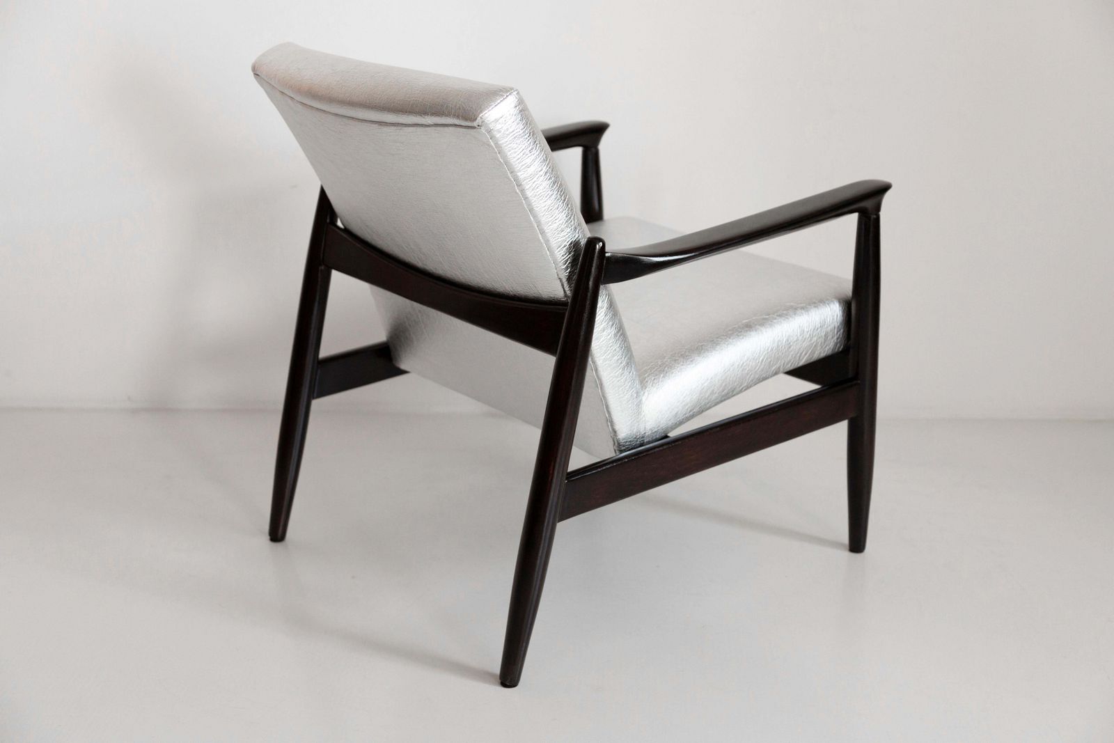 photo furniture Two Mid Century Metalic Pineapple Leather Gfm 64 Armchairs, Homa, Europe, 1960s