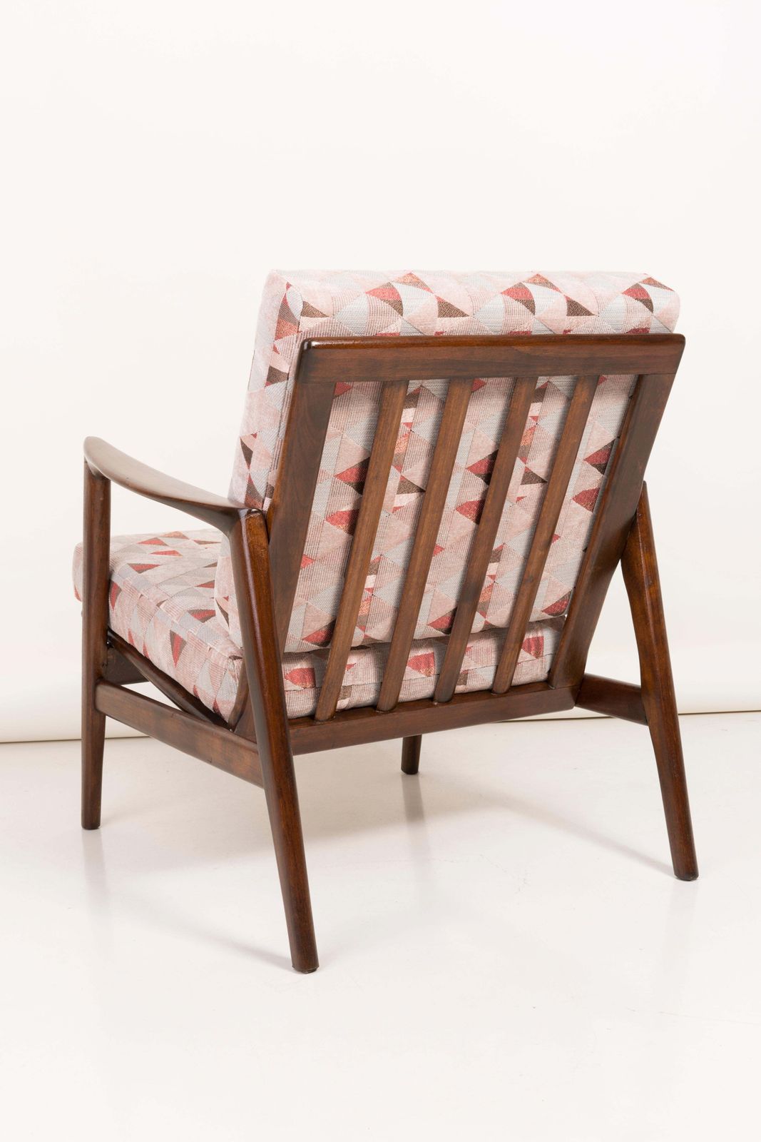 Furniture Pair Of Geometric Pink Print Velvet Armchairs, 1960s, Poland photo