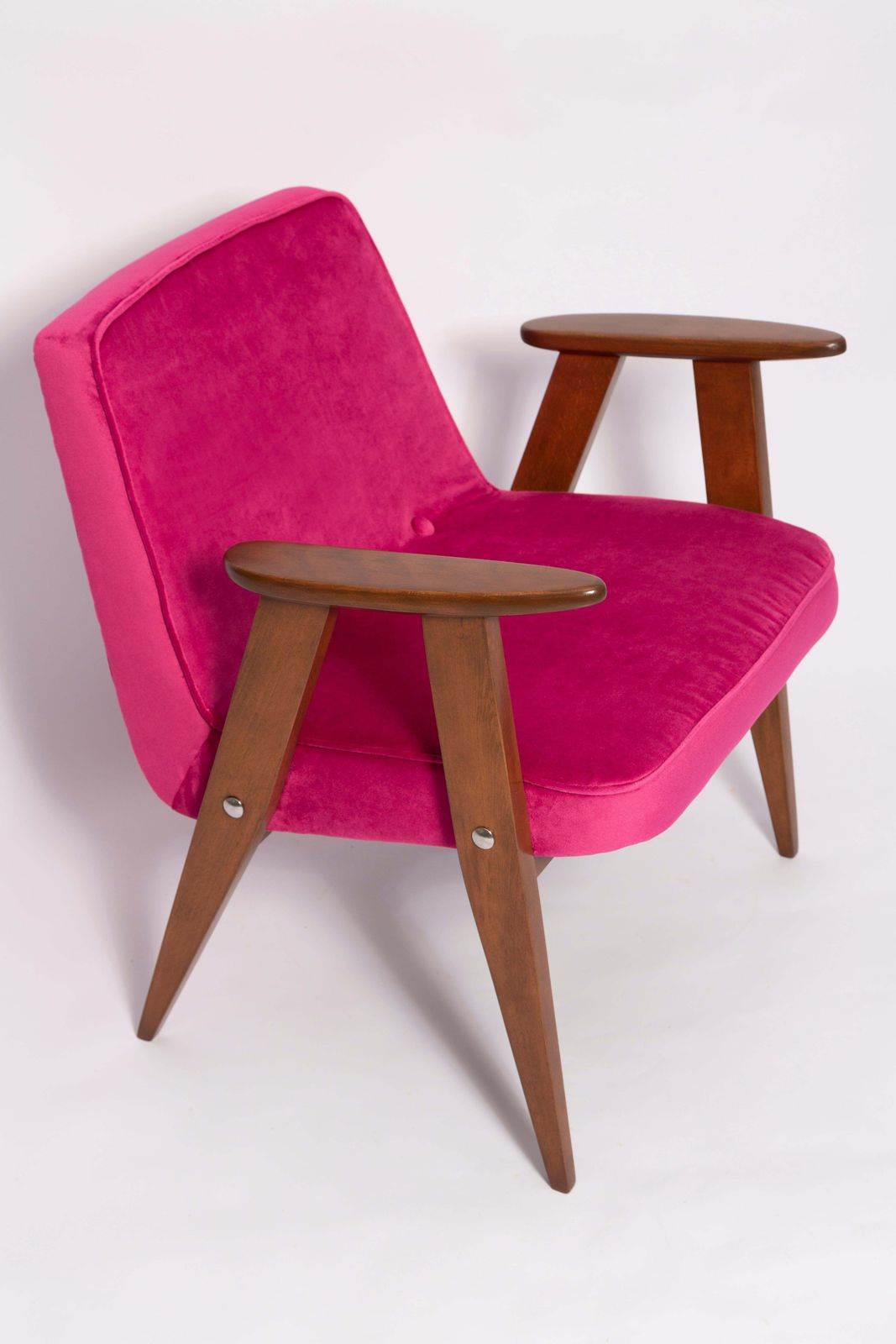 Pair Of Mid Century 366 Armchairs In Pink Velvet, Jozef Chierowski, Europe 1960 photo for sale