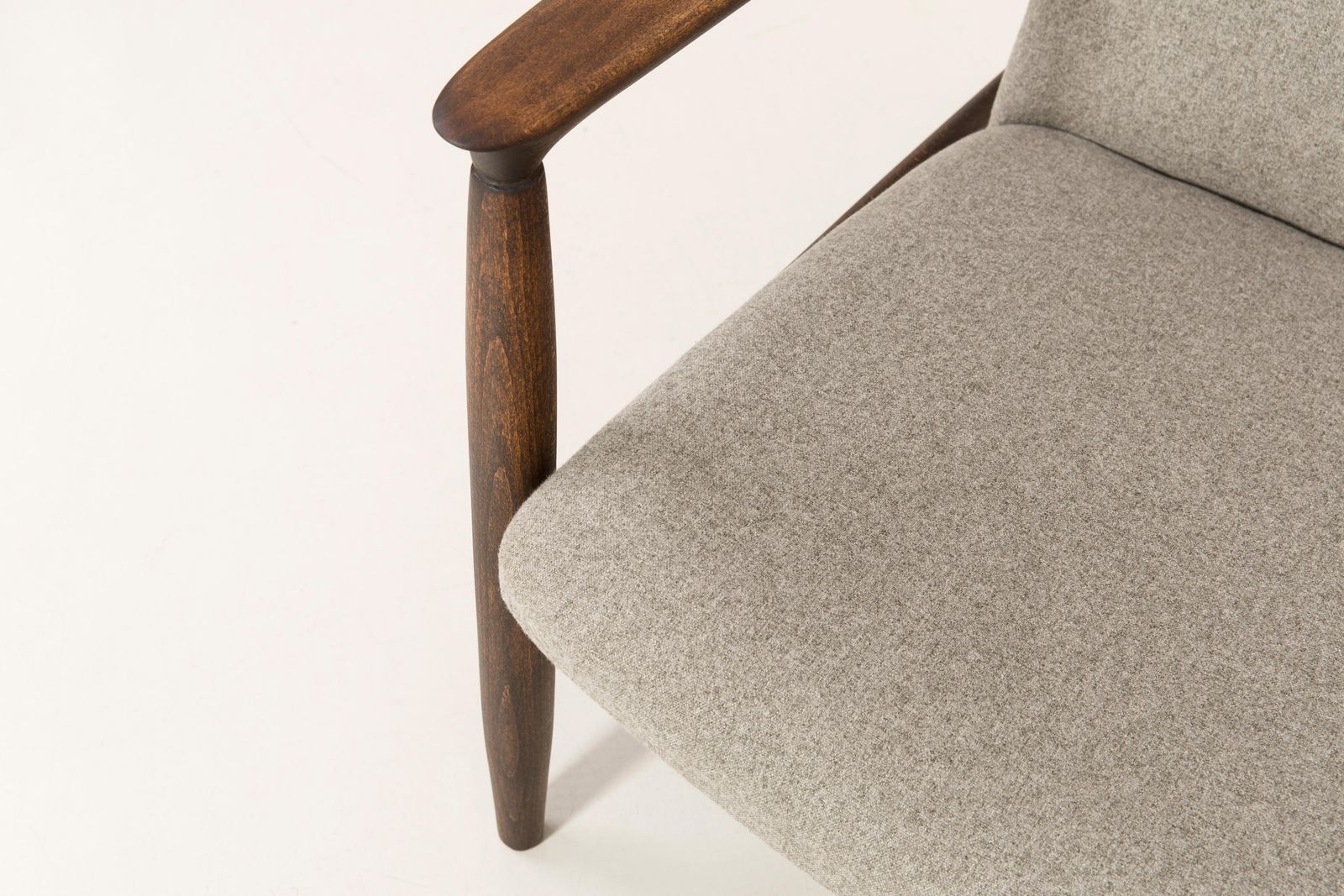 Pair Of Beige Armchairs, Edmund Homa, 1960s photo 2973.0