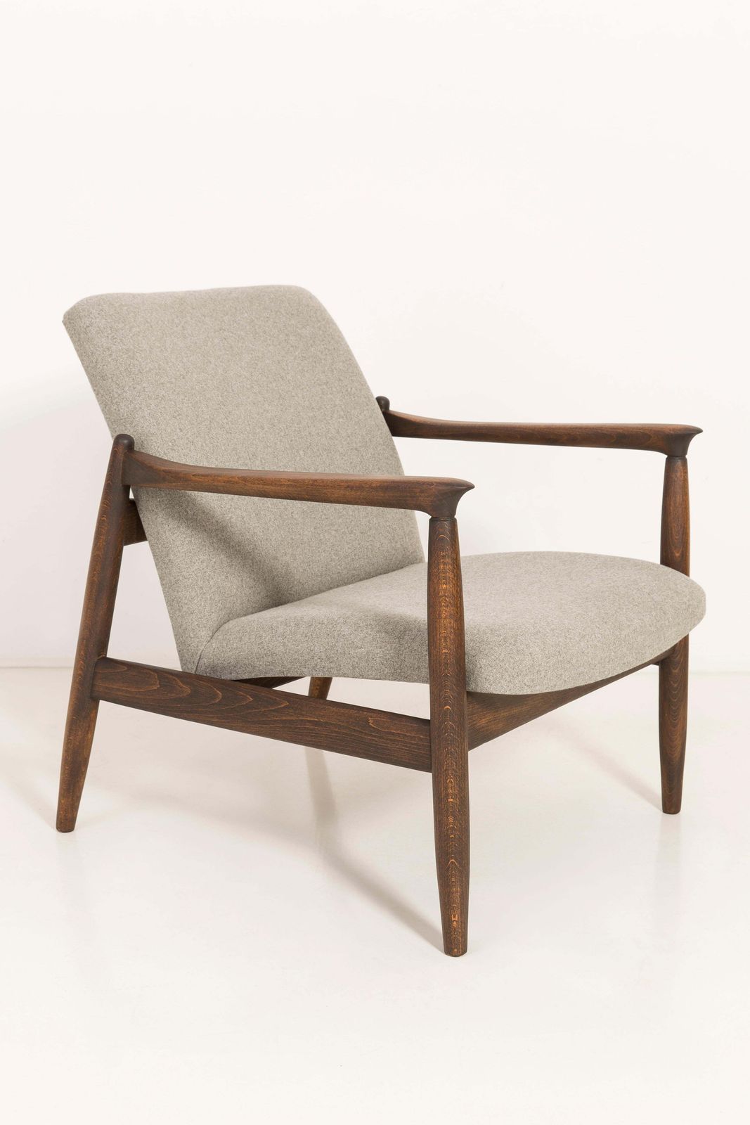 photo furniture Pair Of Beige Armchairs, Edmund Homa, 1960s
