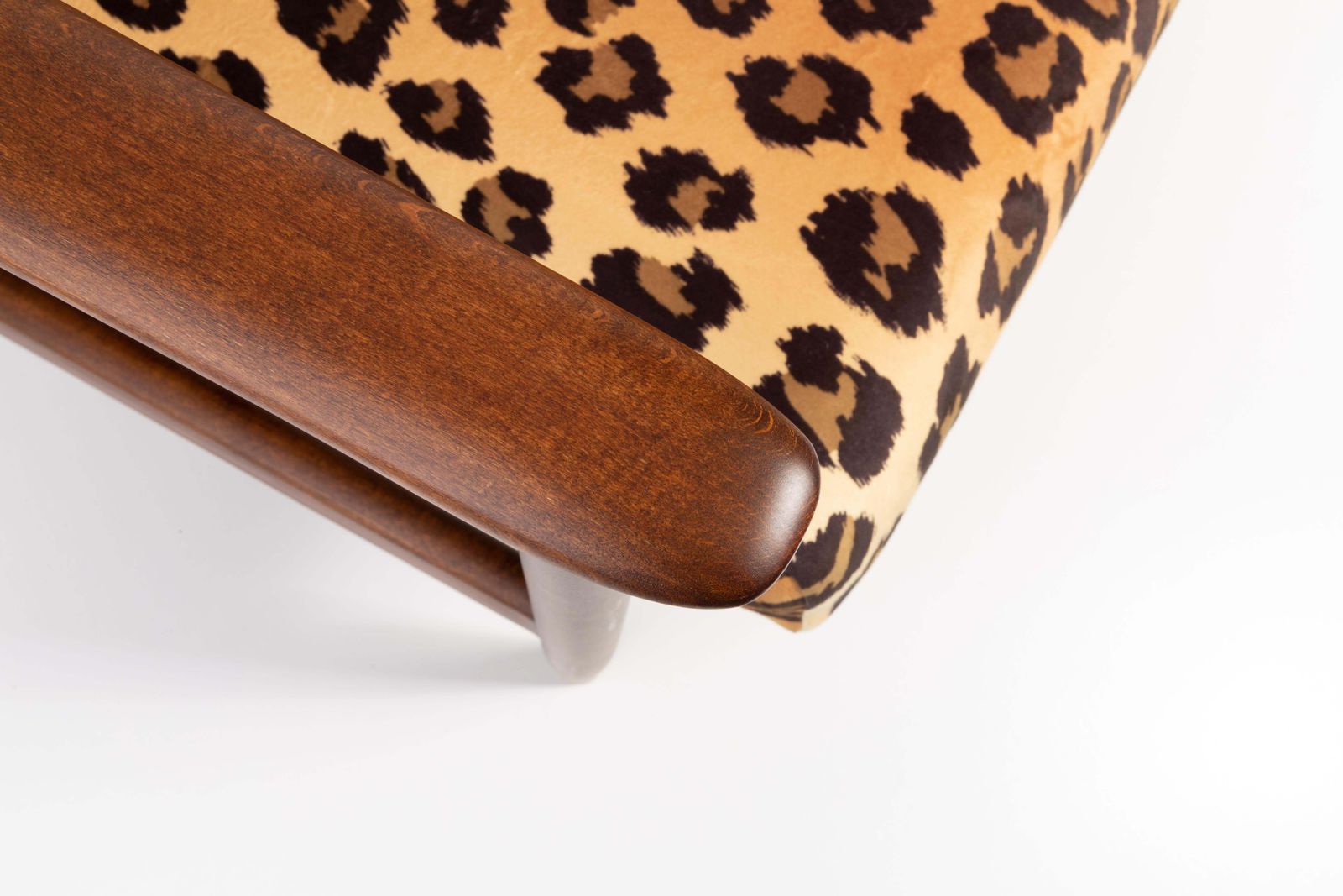 photo vinterior Two Leopard Velvet Armchairs, Hollywood Regency, Edmund Homa, 1960s, Poland
