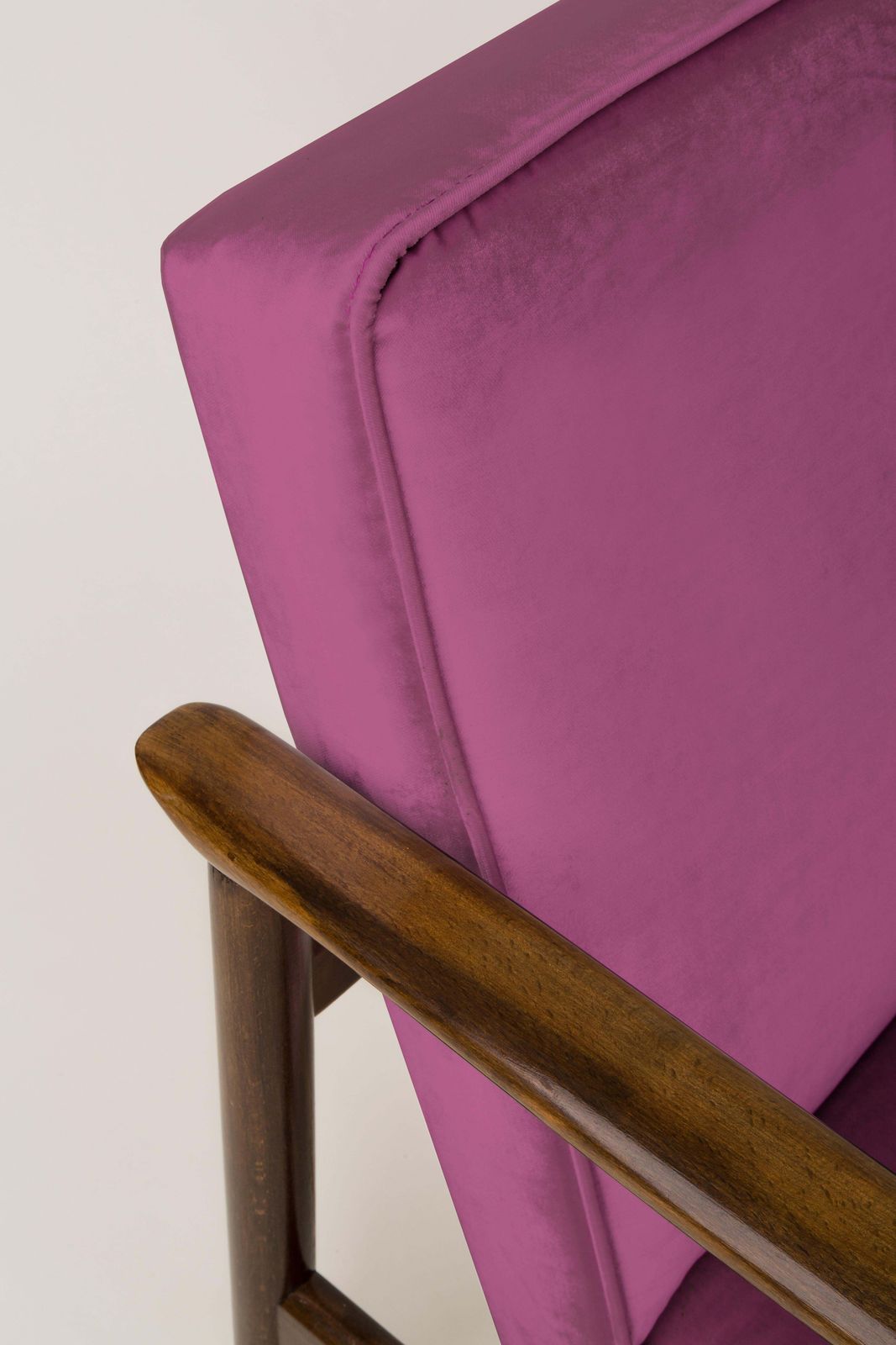 Paar Roze Fauteuils, Edmund Homa, Gfm 142, Jaren 1960, Polen photo vinterior