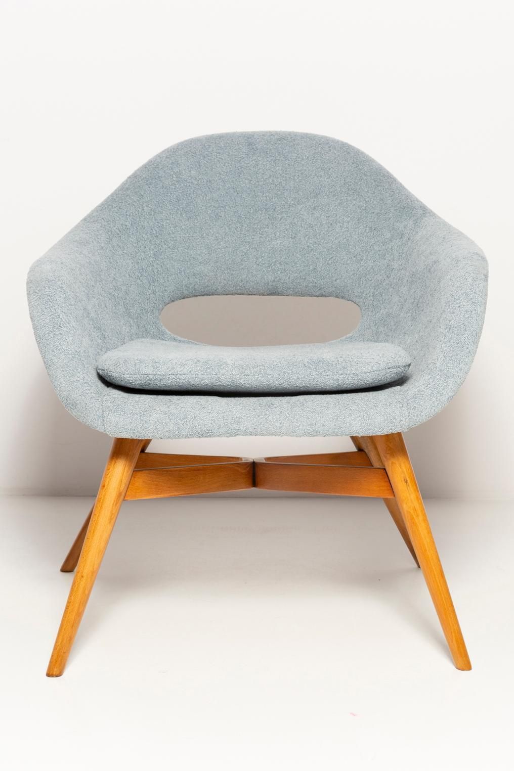 Set Of Two Mid Century Light Blue Shell Chairs, By Navratil, Czechoslovakia 1960 photo vinterior
