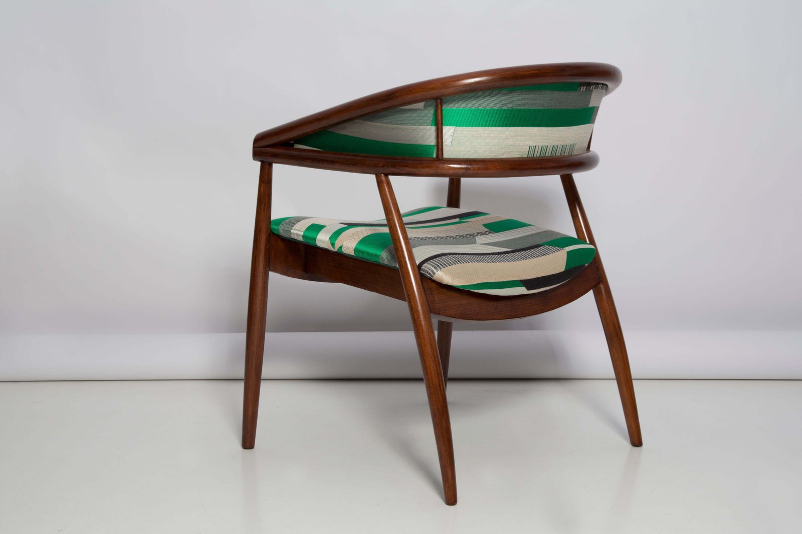 photo furniture Pair Of Mid Century Radomsko B 3300 Armchairs, Babelia Jacquard, 1960s, Europe
