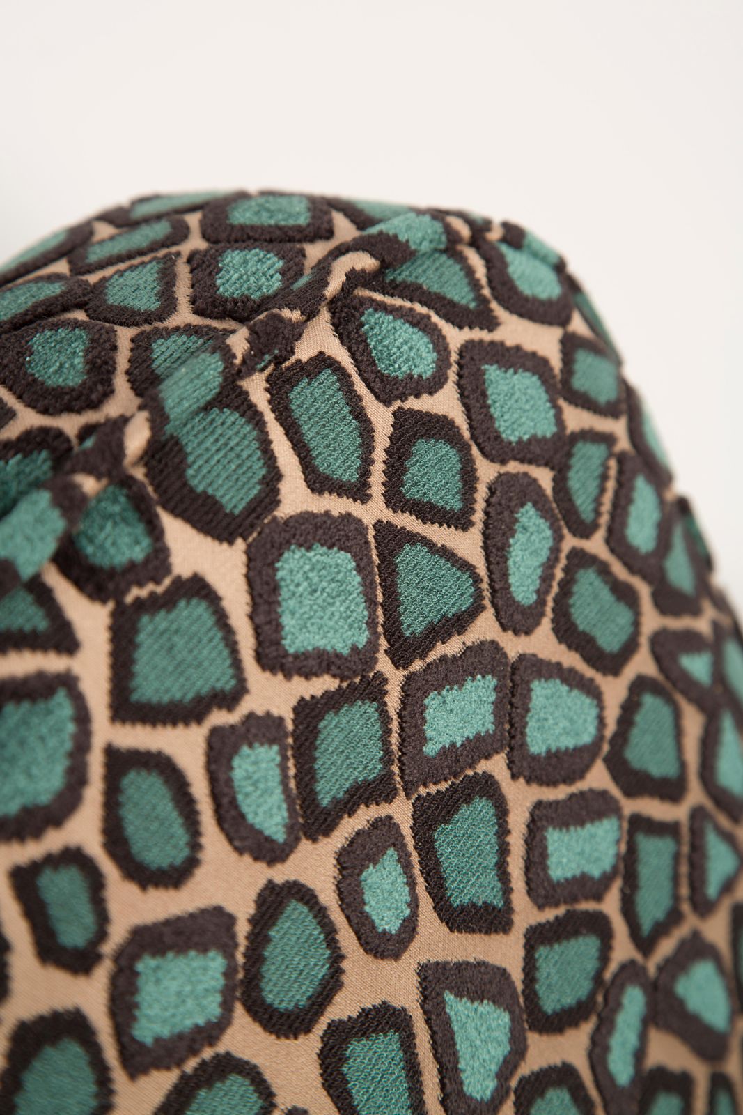 photo vinterior Two Mid Century 366 Armchairs In Leopard Velvet, By Chierowski, Europe, 1960s