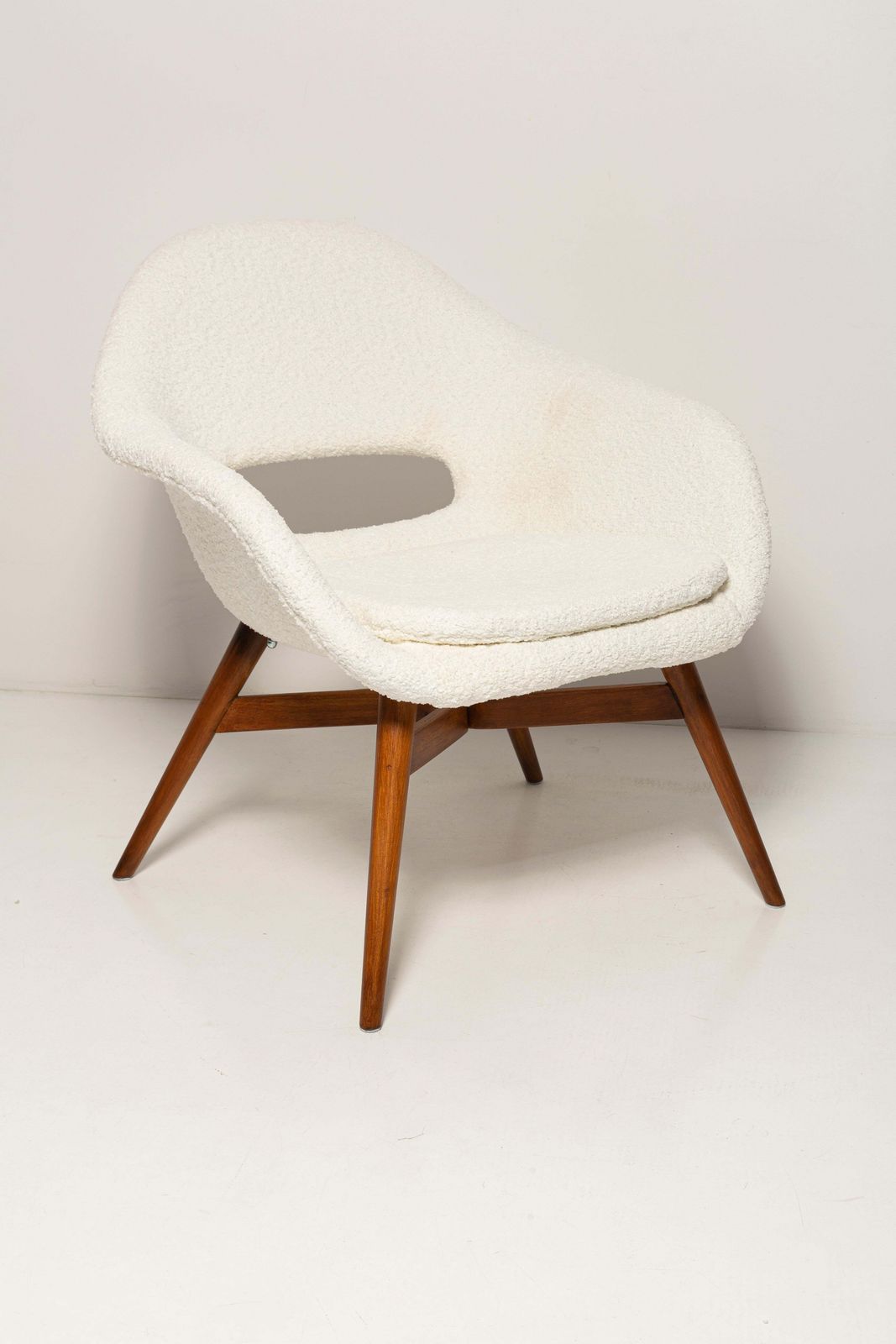 Set Of 2 Mid Century White Boucle Shell Chairs, M Navratil, Czechoslovakia, 1960 photo furniture