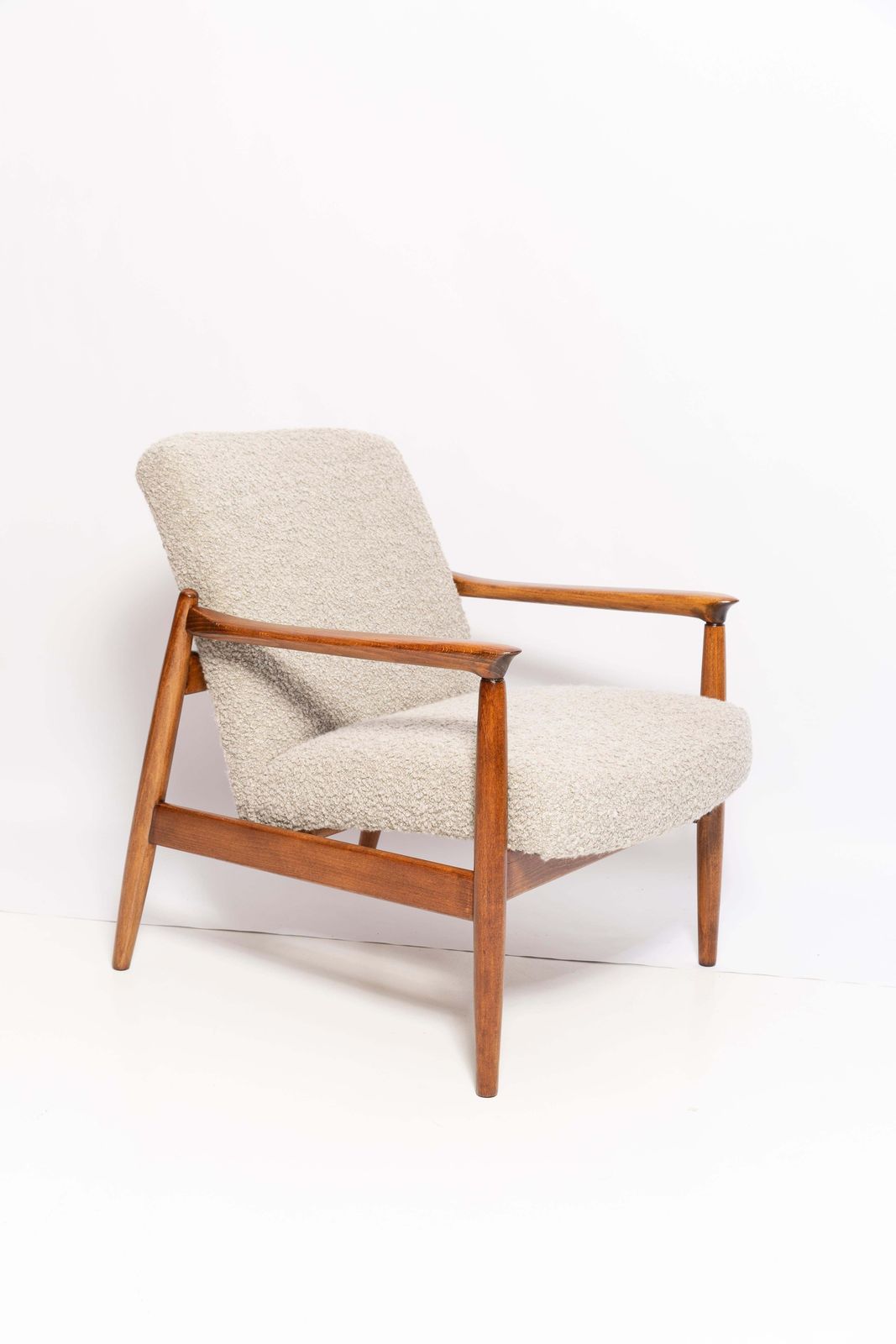 Set Of Two Midcentury Gray Alpaca Wool Armchairs, Edmund Homa, Poland, 1960s photo vinterior