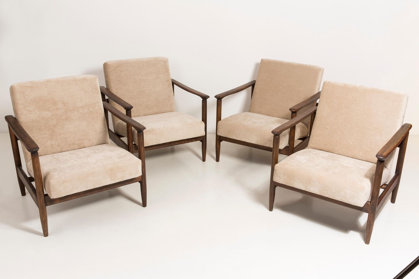 Set Of Six Mid Century Modern Beige Armchairs, Edmund Homa, 1960s, Poland photo Furniture