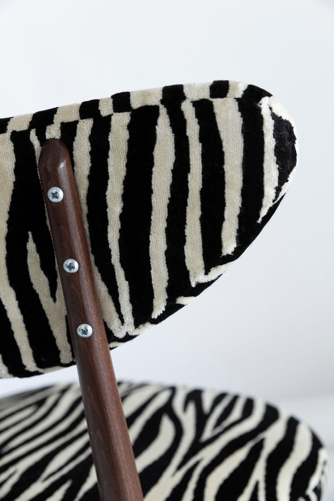 Furniture Set Of Four Midcentury Zebra Black And White Heart Chairs, Poland, 1960s photo