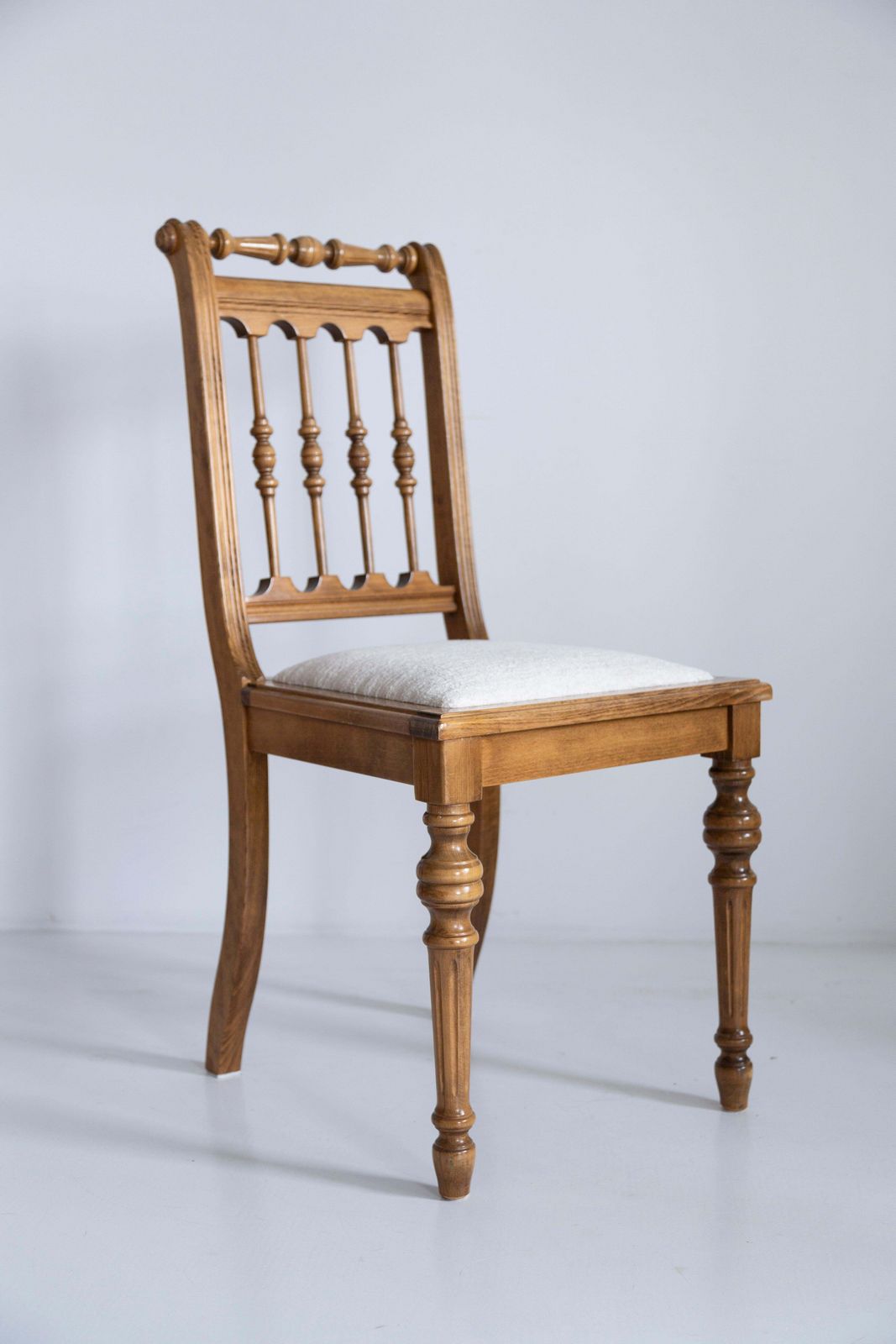 Set Of Six Mid Century Unique Chairs, White Chenille, Oak Wood, Europe, 1960s photo furniture