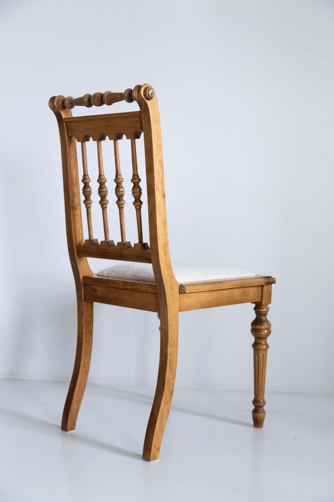 Set Of Six Mid Century Unique Chairs, White Chenille, Oak Wood, Europe, 1960s photo buy