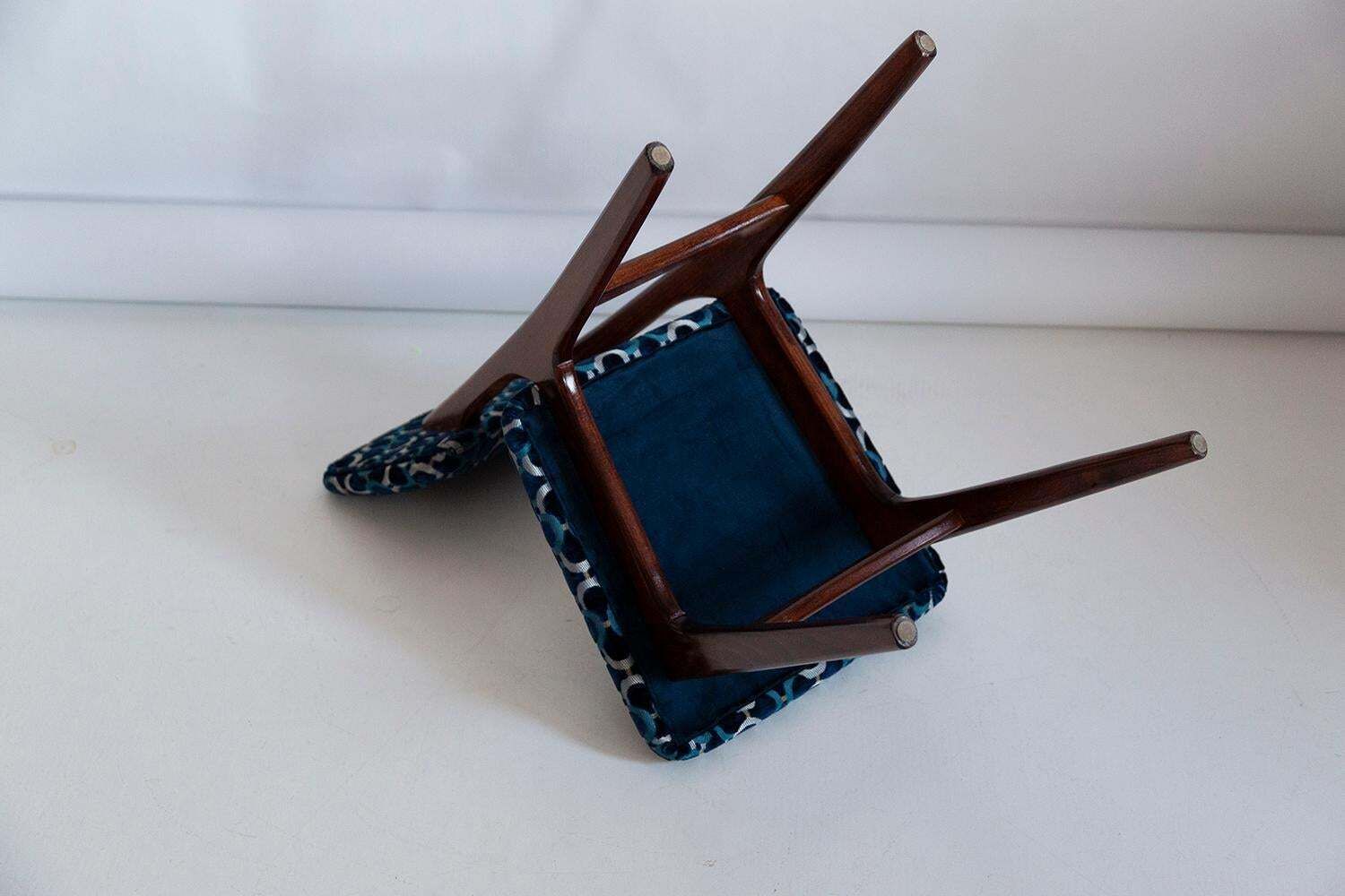 photo buy Ten Mid Century Butterfly Chairs, Blue Scarabeo Velvet, Dark Wood, Europe, 1960s