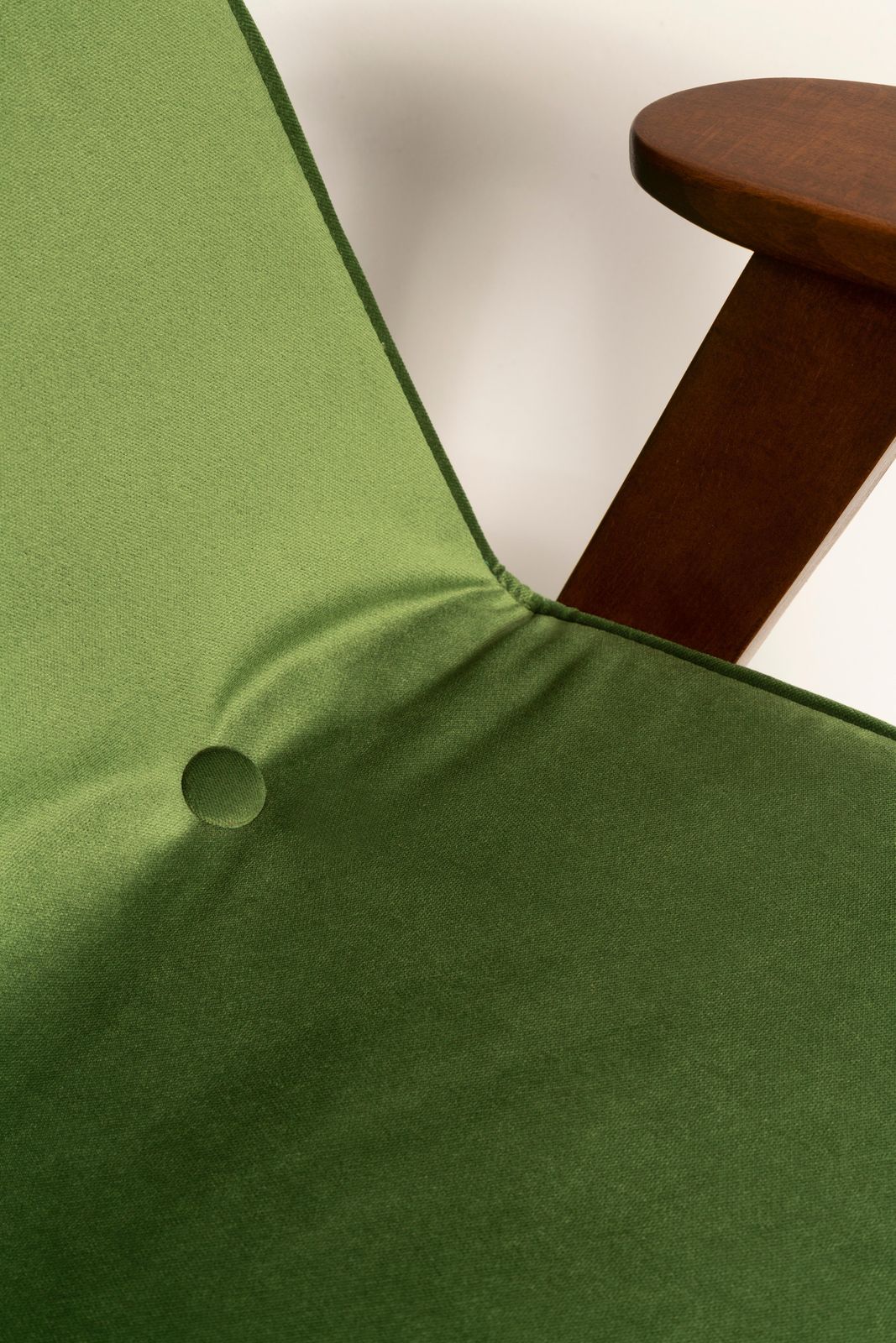 Mid Century 366 Armchair In Green Velvet, By Jozef Chierowski, Europe, 1960s photo vinterior
