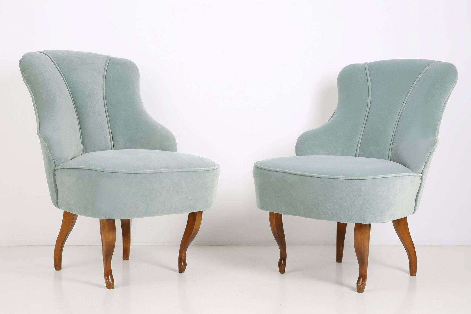 Mid Century Art Deco Mint Armchair, Europe 1950s photo vinterior