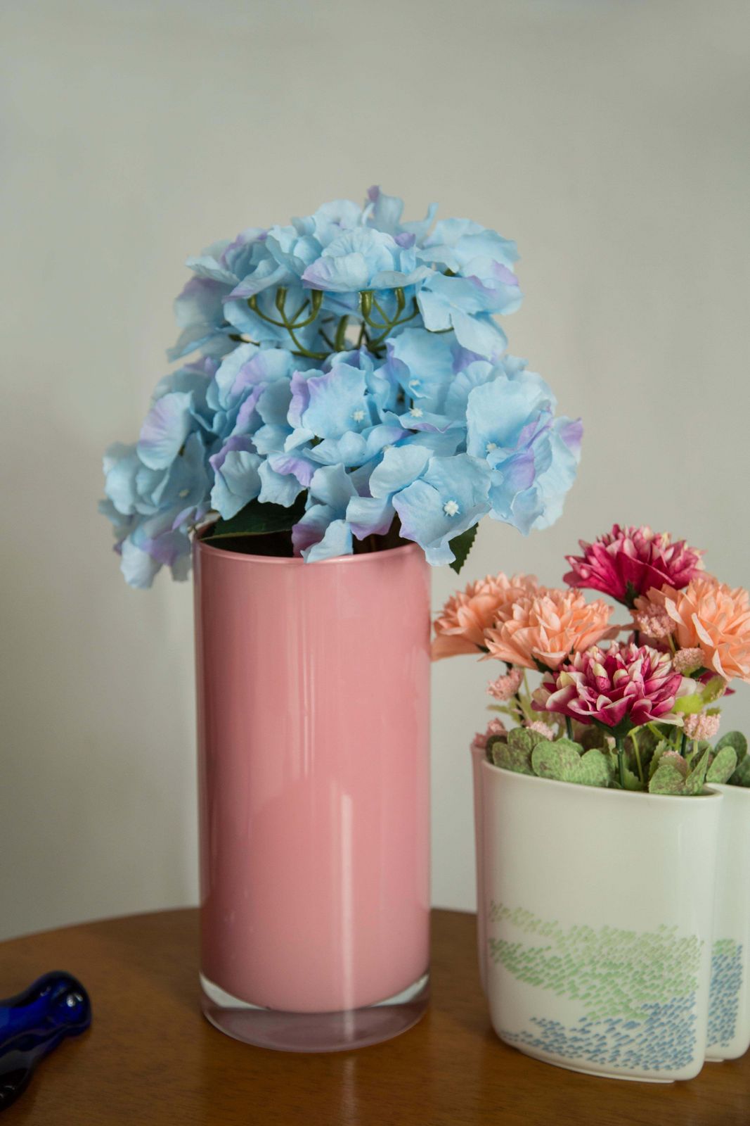 Mid Century Vintage Artistic Glass Pink Vase, Tarnowiec, Europe, 1970s photo for sale