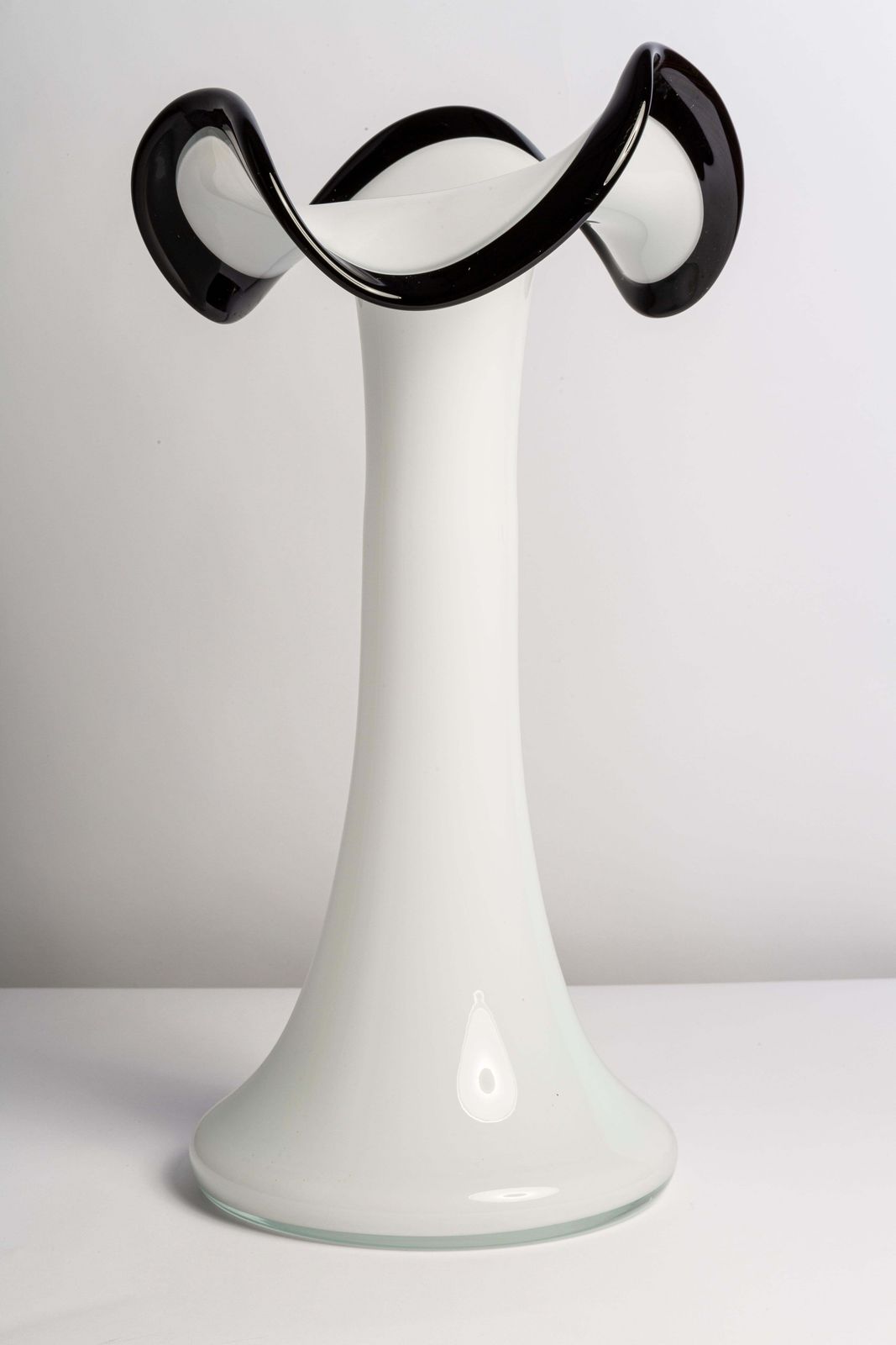 Big Mid Century Vintage Black And White Vase, Italy, 1960s photo Home Decor