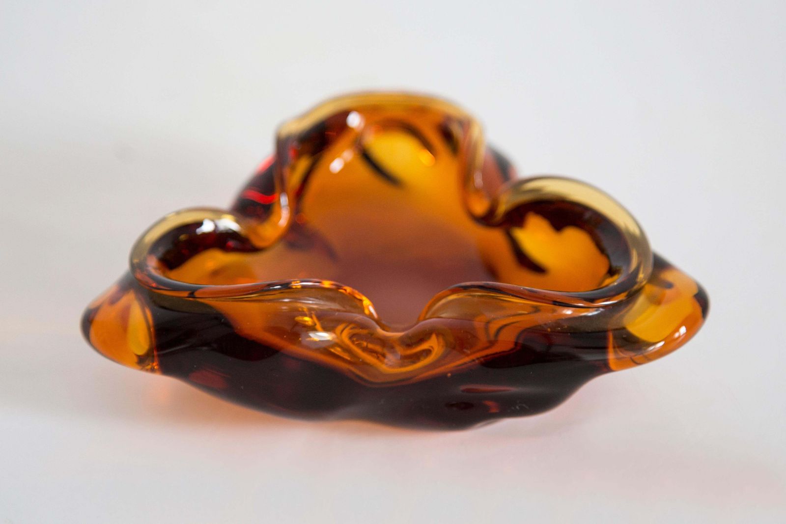 photo furniture Mid Century Crystal Orange Artistic Glass Ashtray Bowl, Italy, 1970s