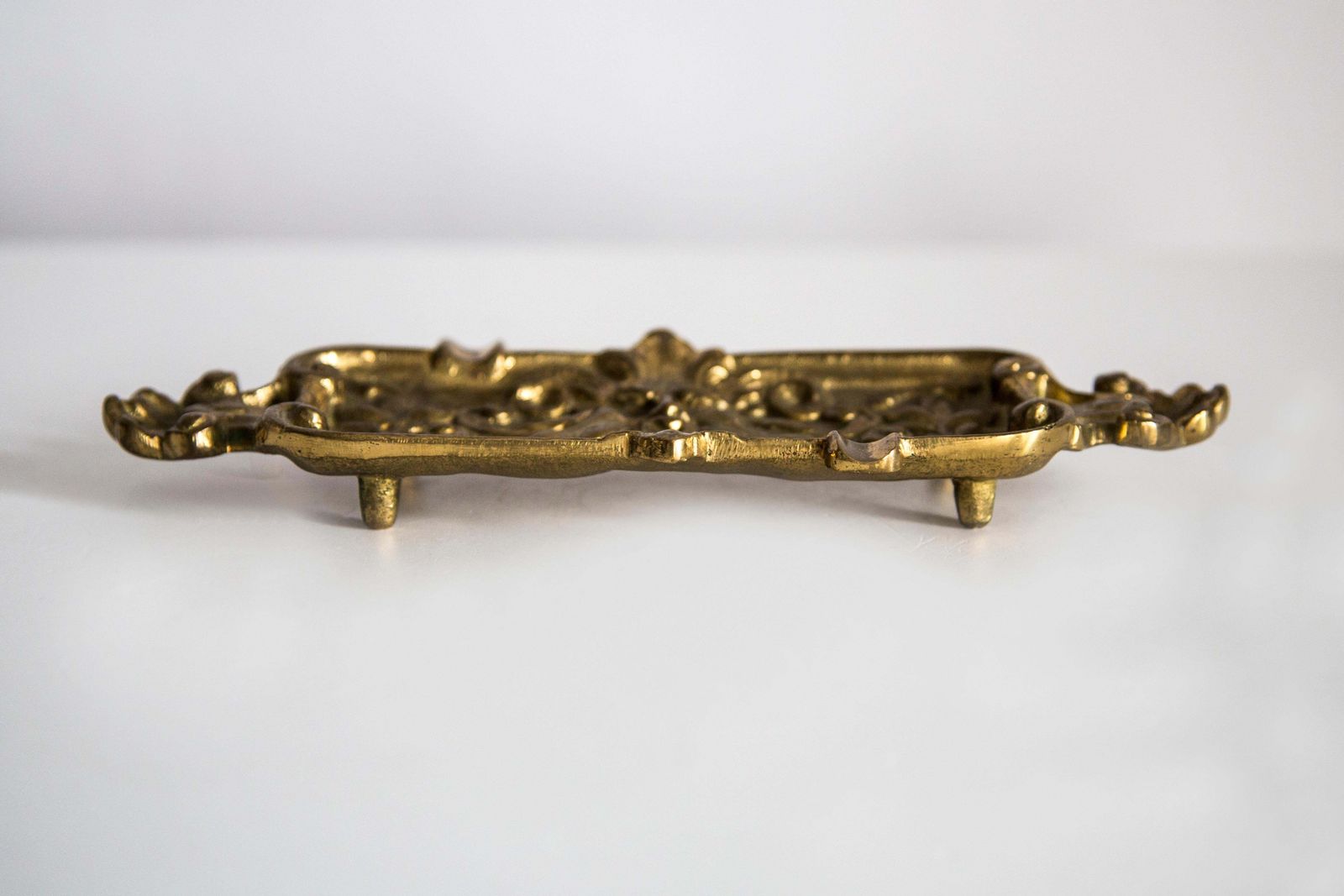 Mid Century Brass Metal Small Plate Bowl Ashtray, Gold Flowers, Italy, 1970s photo 128.0