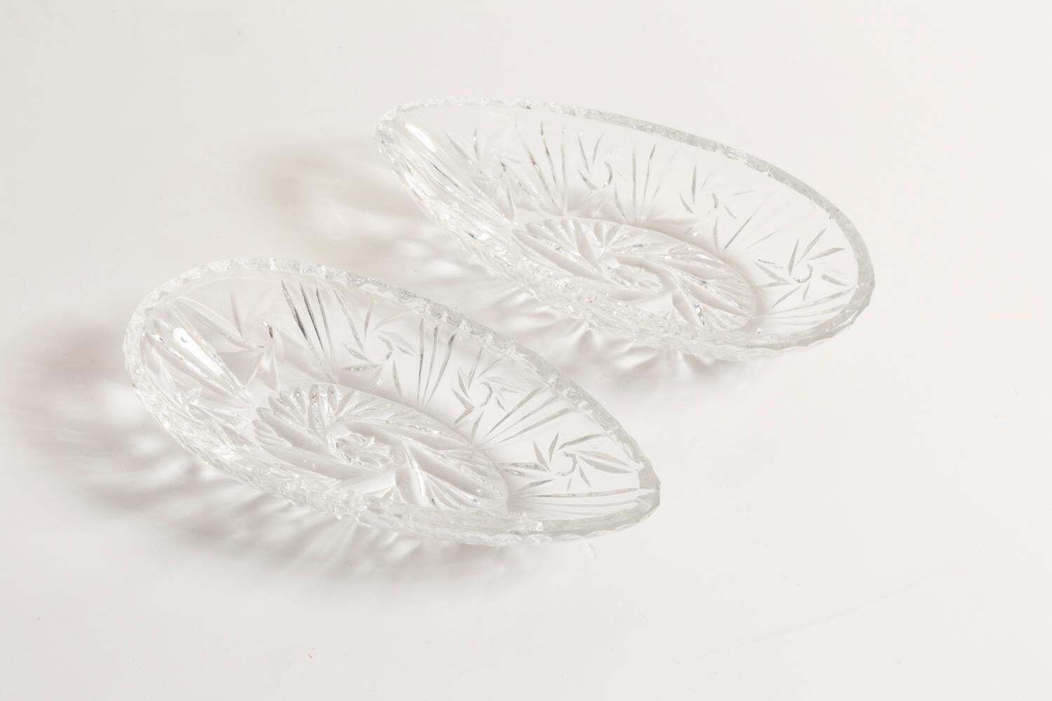 Set Of Two Midcentury Transparent Crystal Glass Bowls, France, 1970s photo vinterior