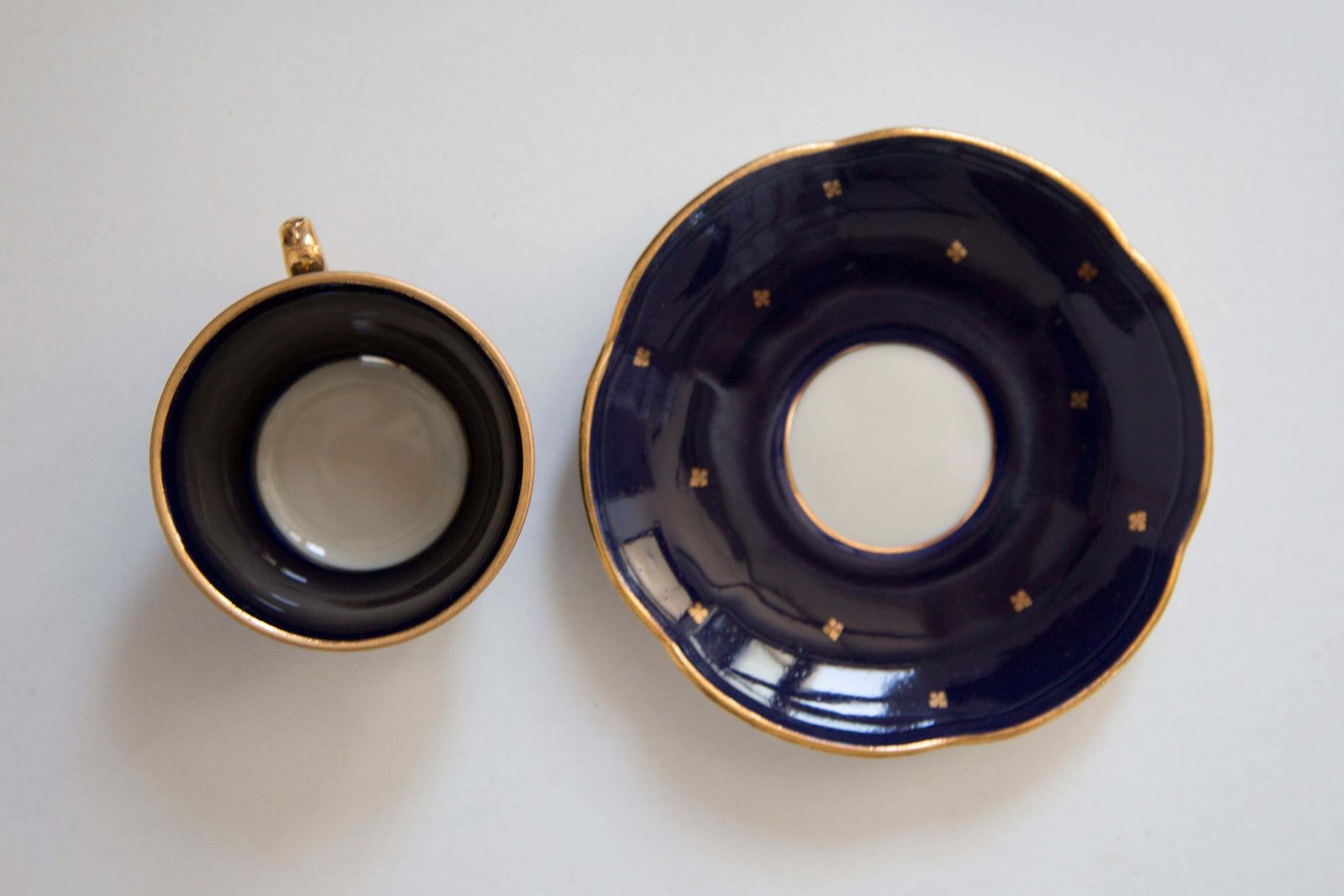 photo for sale Midcentury Porcelain Navy Blue Tea Coffee Service Jug And Cups, Poland, 1960