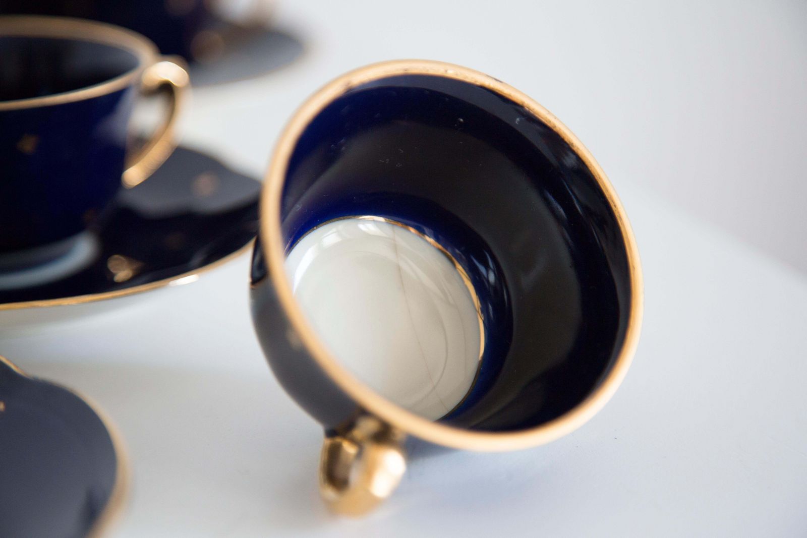 photo vintage Midcentury Porcelain Navy Blue Tea Coffee Service Jug And Cups, Poland, 1960