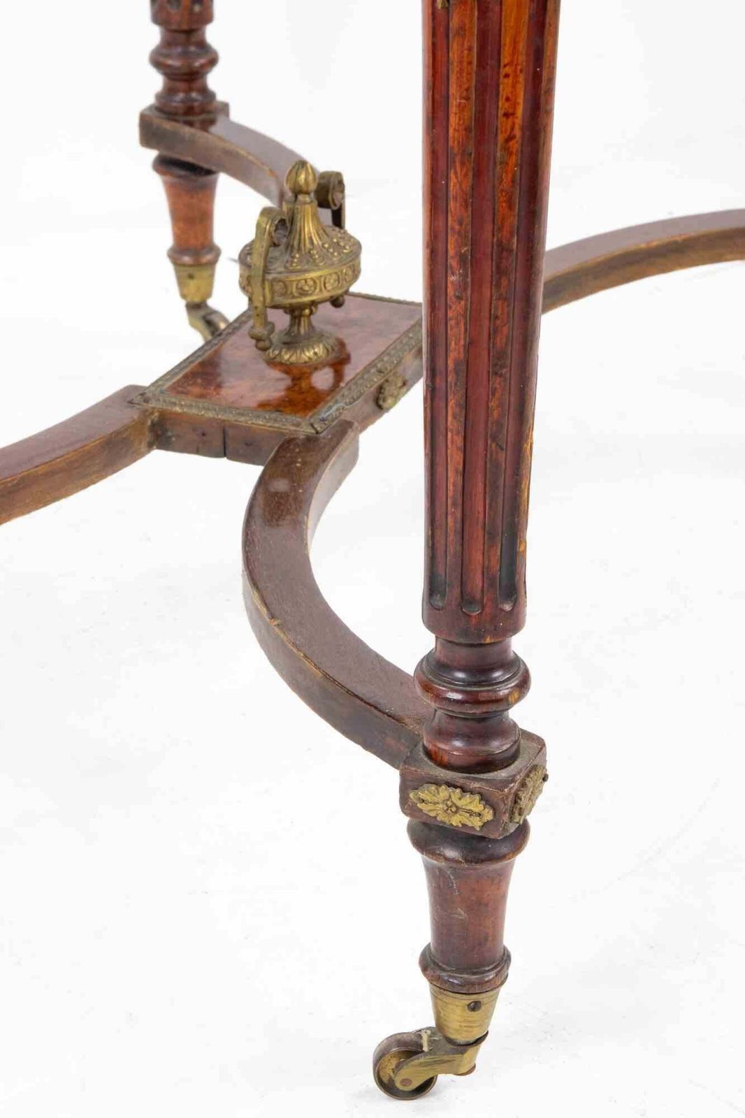 Opening Side Table, France Napoleon III, Italy, Mid 19th Century photo vinterior