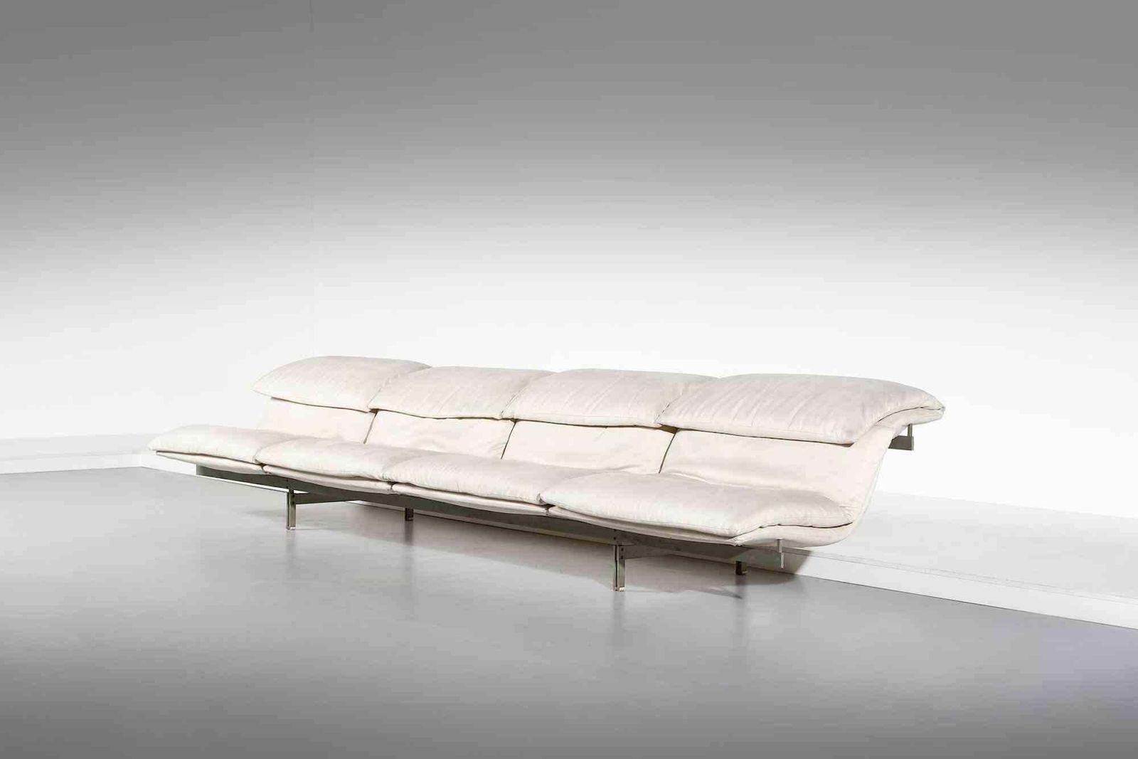 Wave Sofa By Giovanni Offredi For Saporiti, Italy 1970 photo for sale