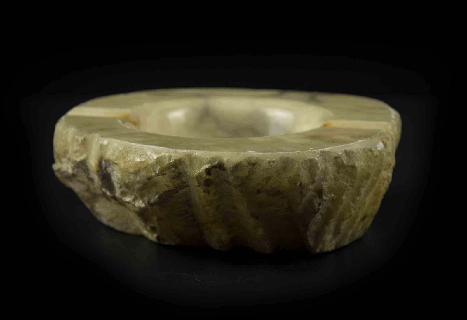 Vintage Alabaster Ashtray, Italy Mid 20th Century photo furniture