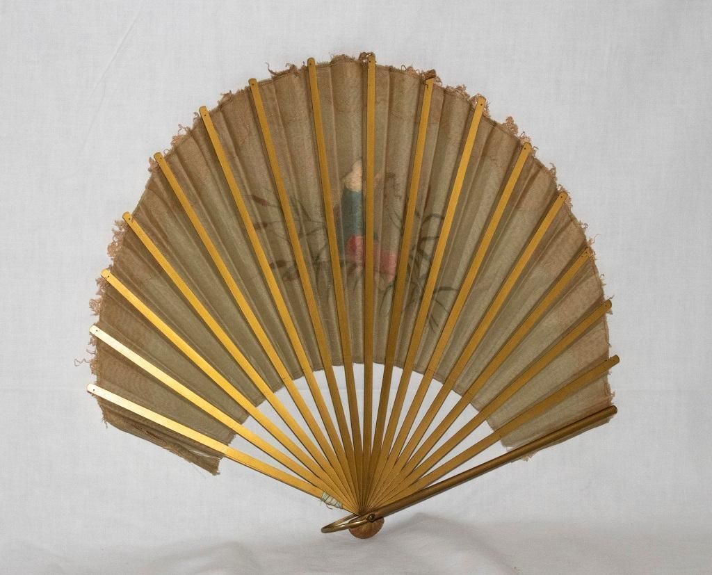 Anient Traditional Fan, Italy, 18th Century photo furniture