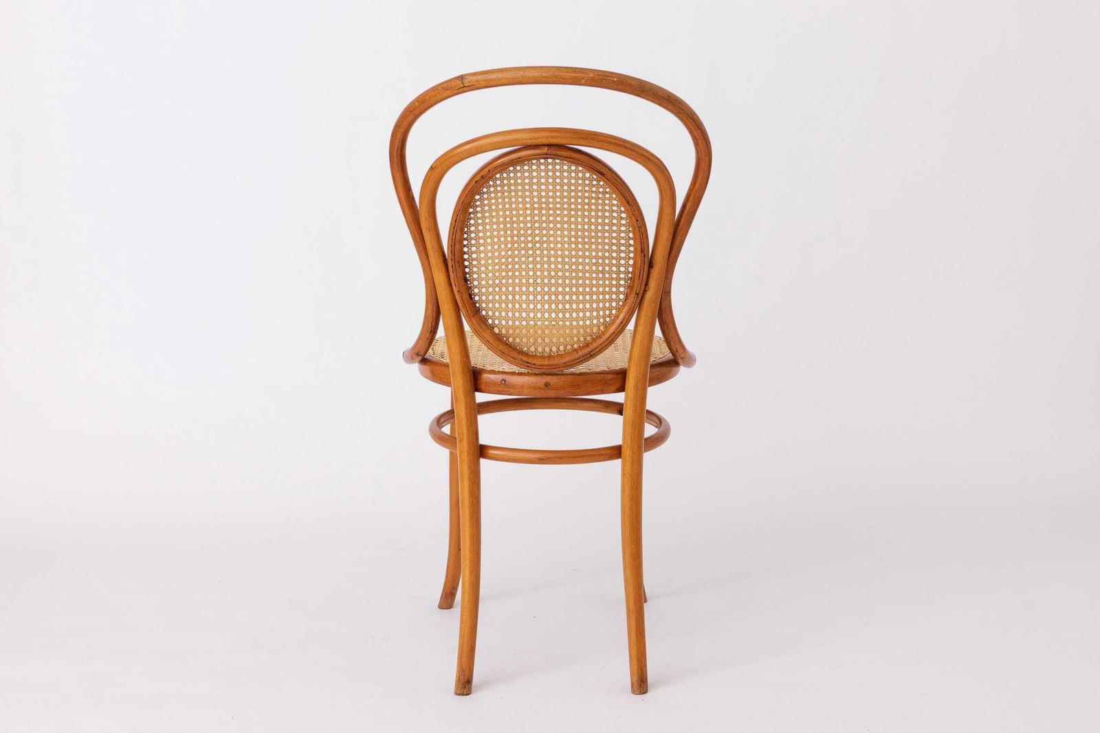 Zeldzame Vintage Fischel Stoel | 1920s–1940s | Gerestaureerde Gebogen Houten Zitting | Antiek Oostenrijks Design photo buy