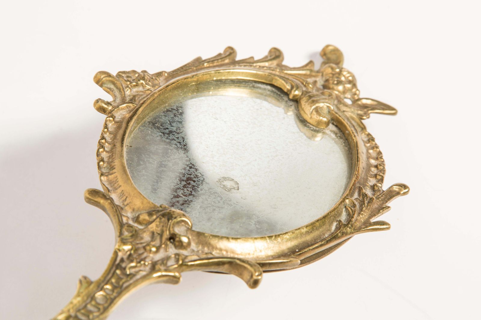 photo vinterior Midcentury Vintage Old Gold Mini Mirror With Angels, Italy, 1960s