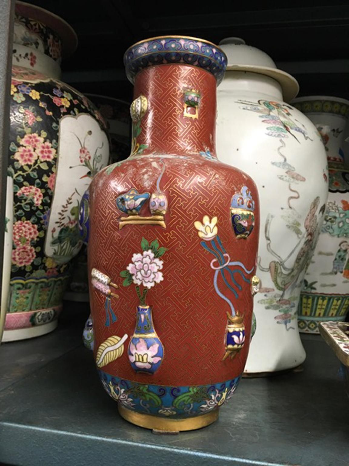 Qing Dinasty Mid 20th Century Fine Enameled Vase China Export photo Home Decor
