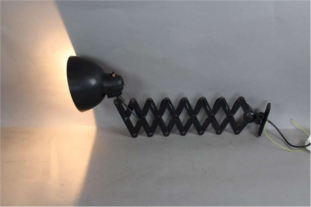 Bauhaus Extending Scissor Wall Lamp By Ika Lbl