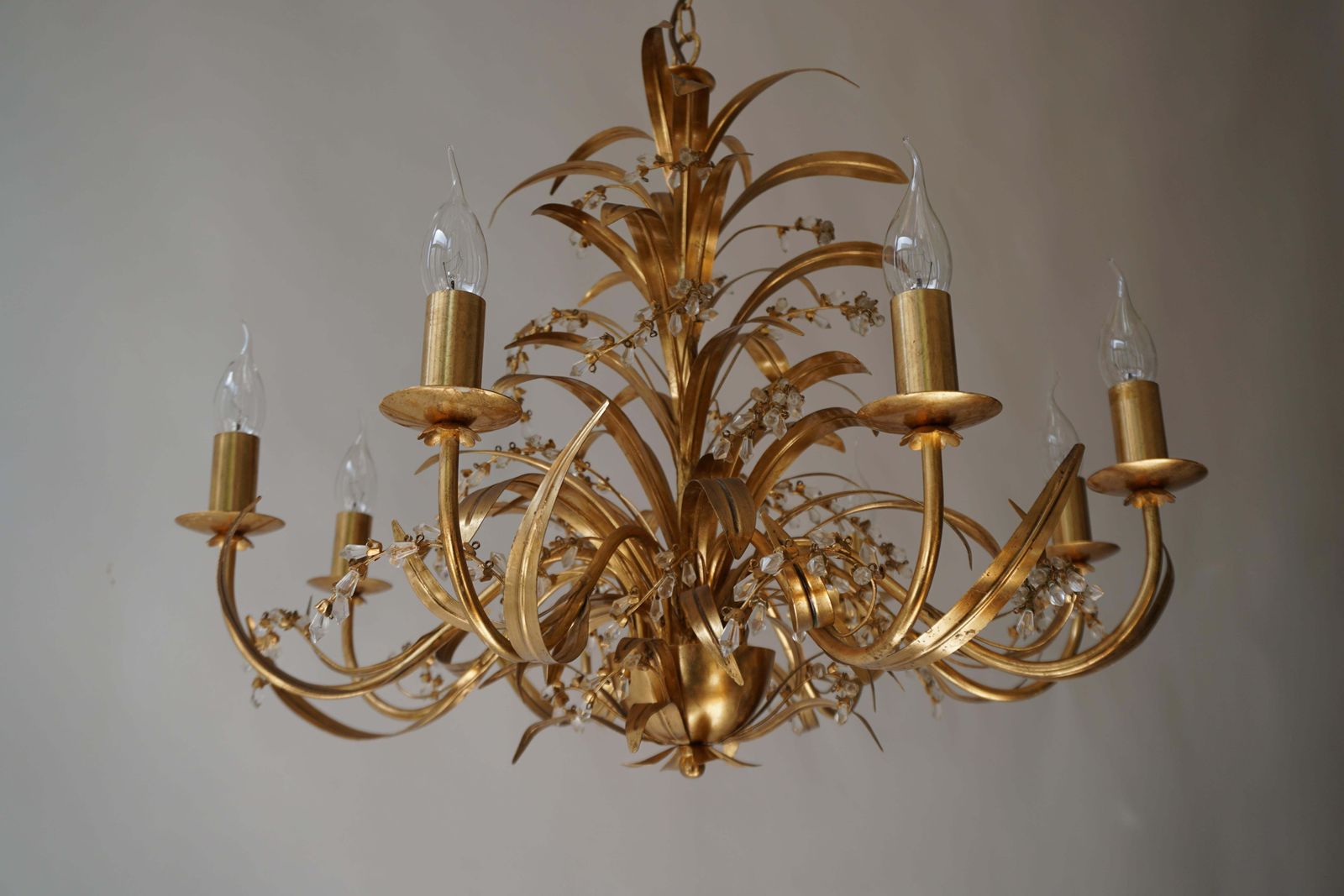 photo furniture Italian Gilt Tole And Crystal Palm Frond Chandelier