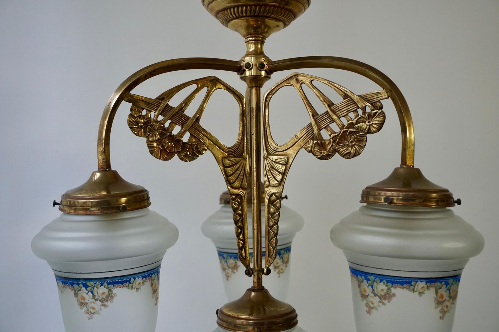 Lighting Art Nouveau Chandelier In Painted Glass And Brass photo