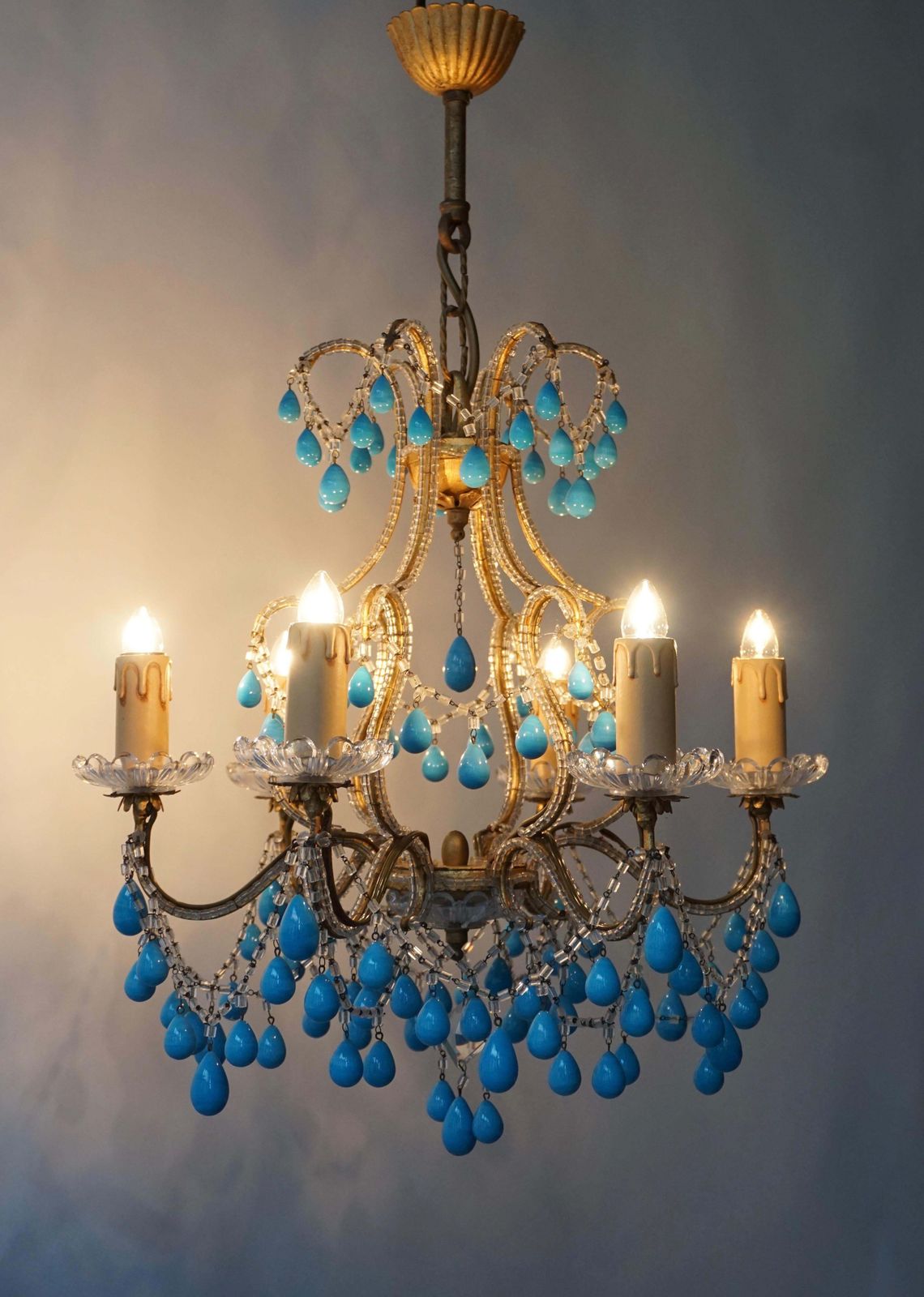 photo vinterior Pair Of Elegant Italian Chandeliers With Turquoise Stone