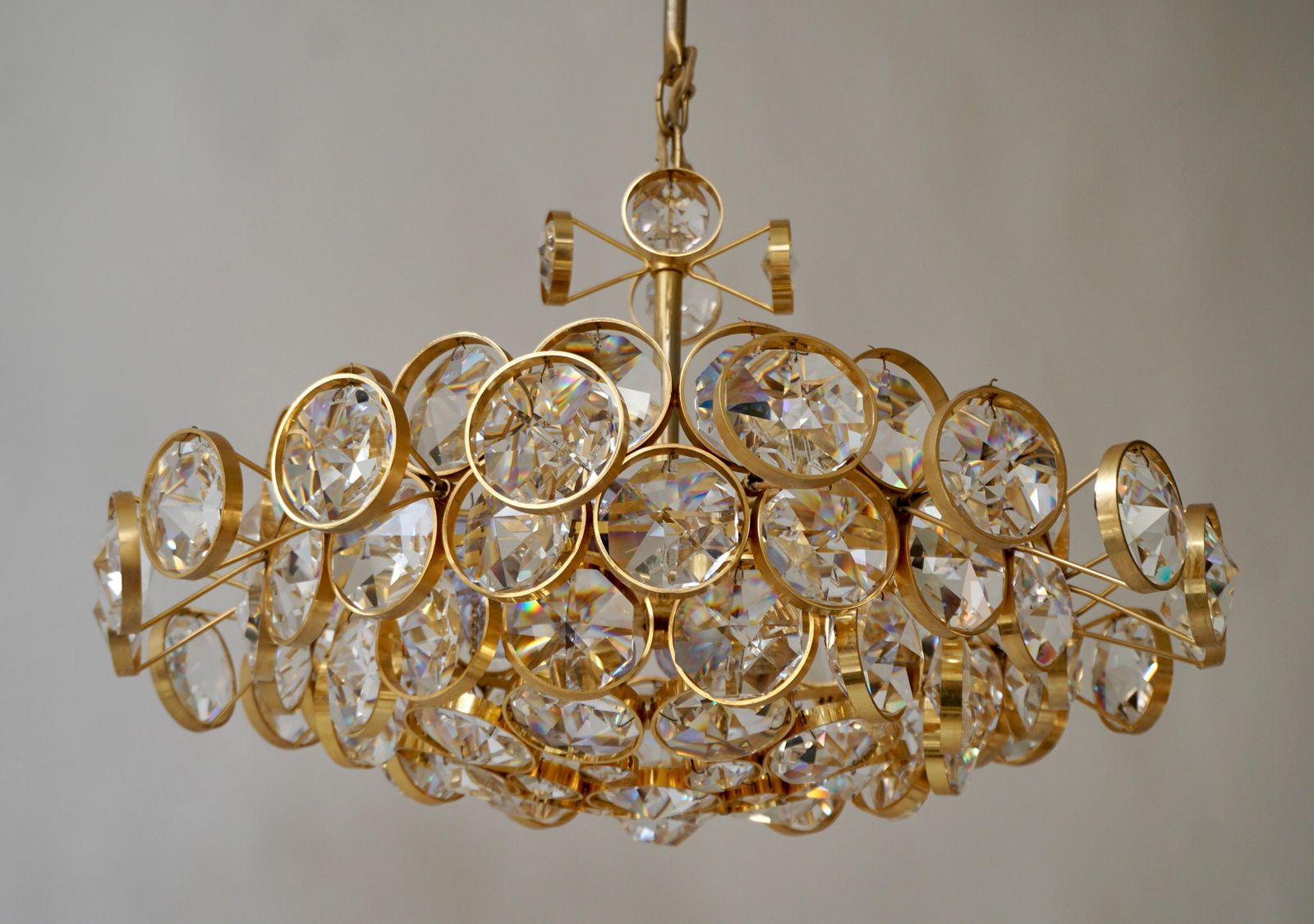 photo vintage Crystal Glass "Palwa" Chandelier, Circa 1970s