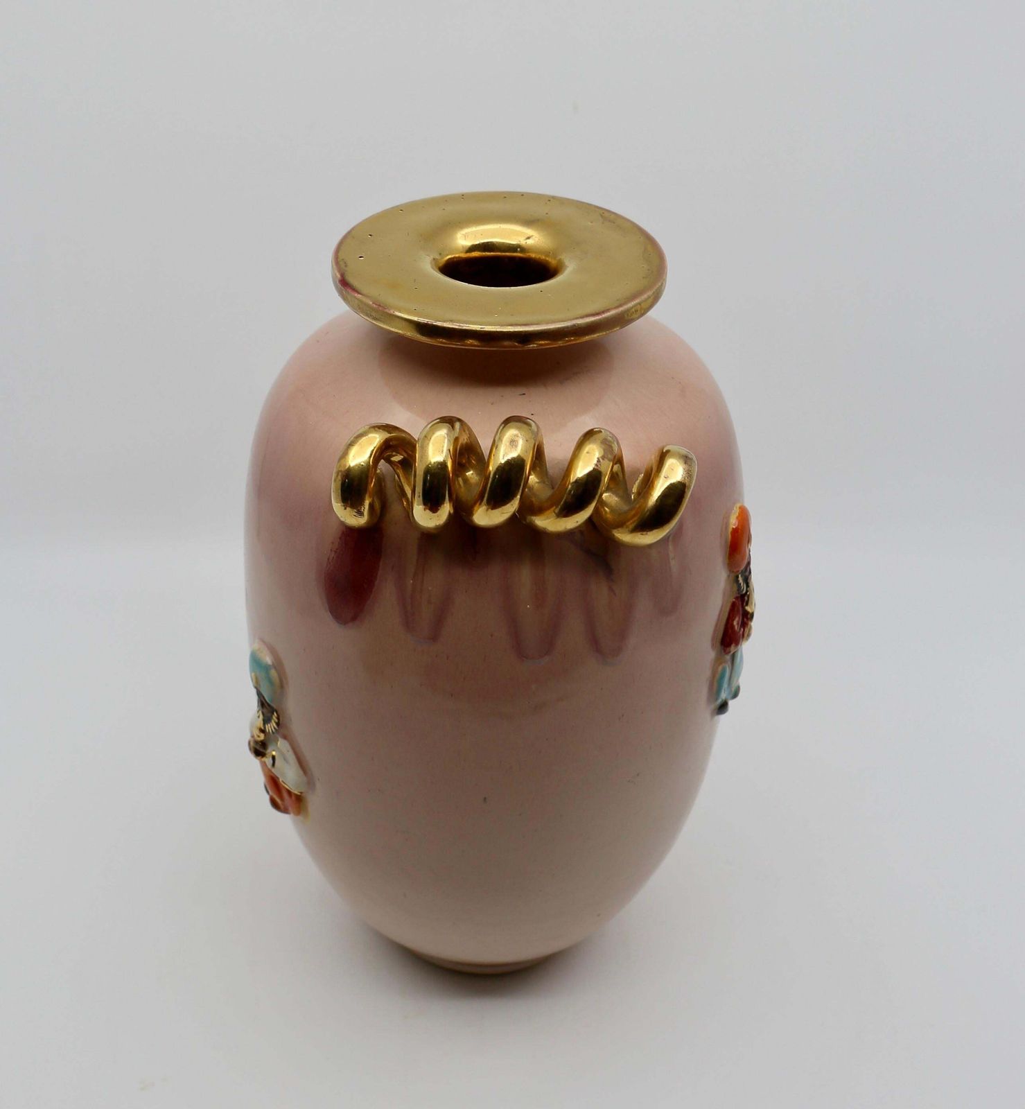 Art Deco Vase, Peach And Gold With Oriental Figures, 1940s photo vintage
