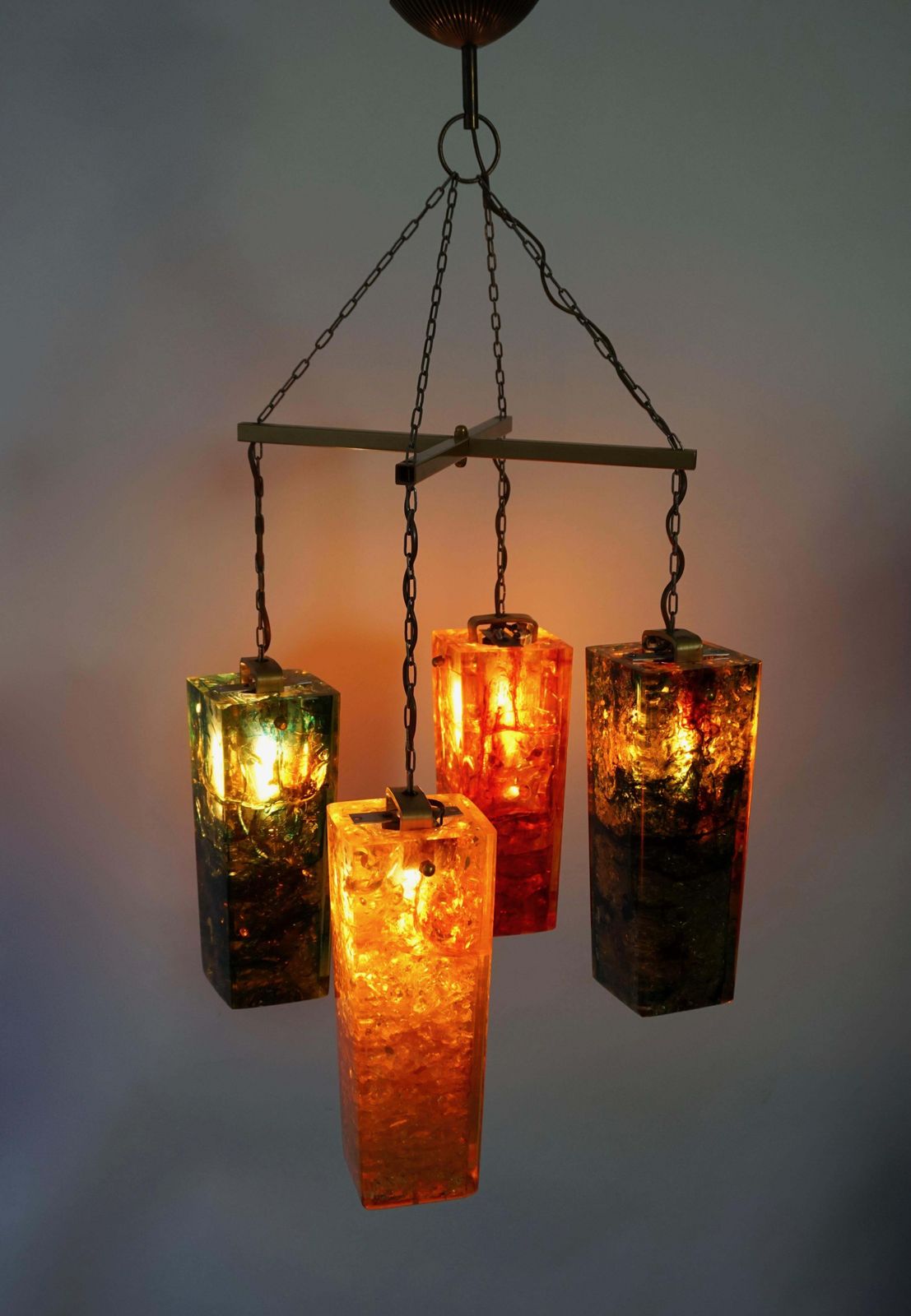 Pierre Giraudon Fractal Resin Shatterline Chandelier photo 3910.0