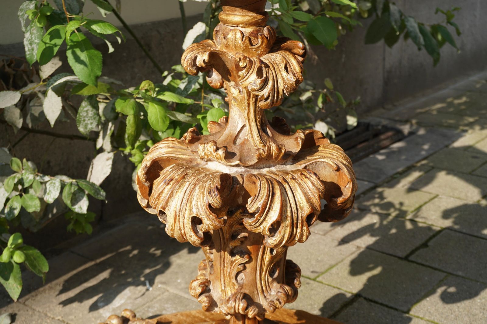 photo furniture Extraordinary Italian Baroque Gilt Wood Table Supports Early 18th Century