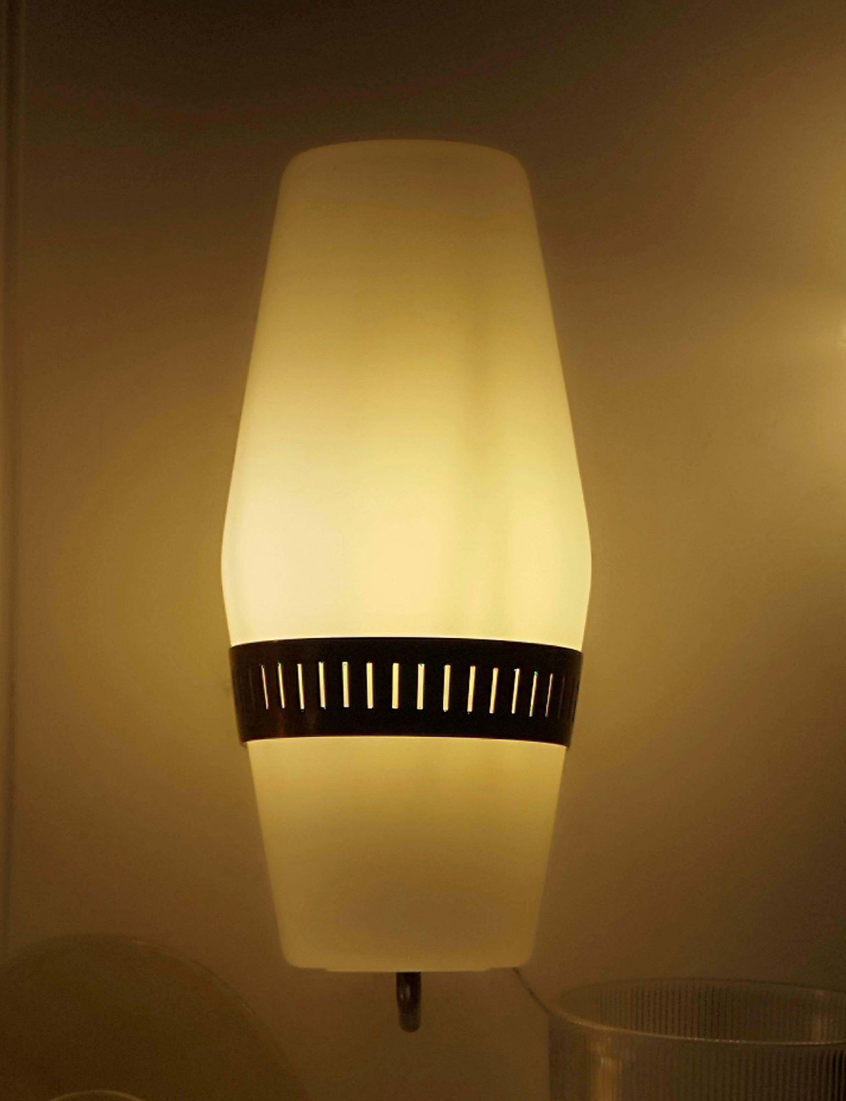 Stilnovo Model.2078 Brass And Glass Wall Lamp, Italy 1950s photo vinterior