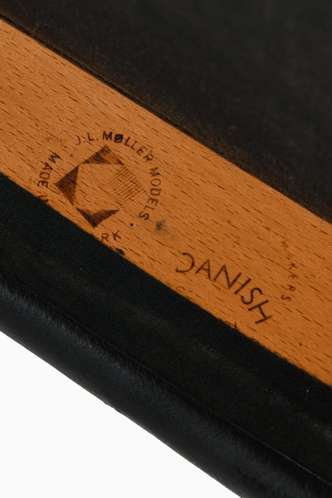 8074.0 Niels Otto Møller Armchair Model 62 Produced By J.L Møllers Møbelfabrik photo