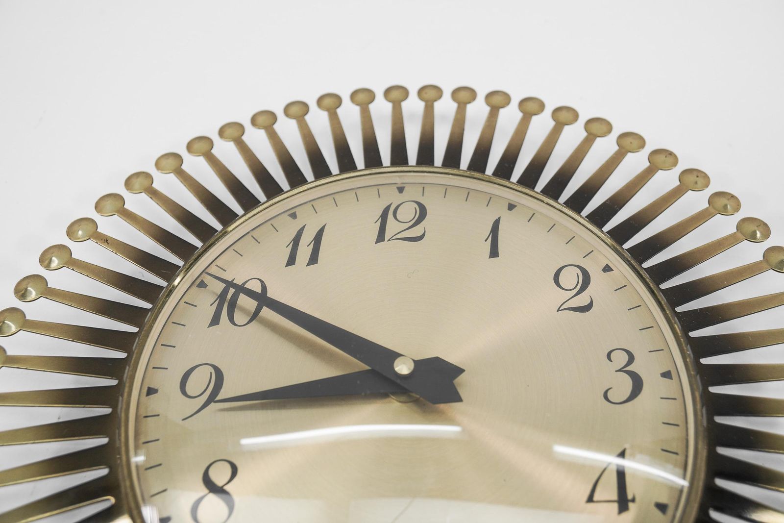 Mid Century Modern Sunburst Wall Clock By Meister Anker In Brass, 1960s Germany photo for sale